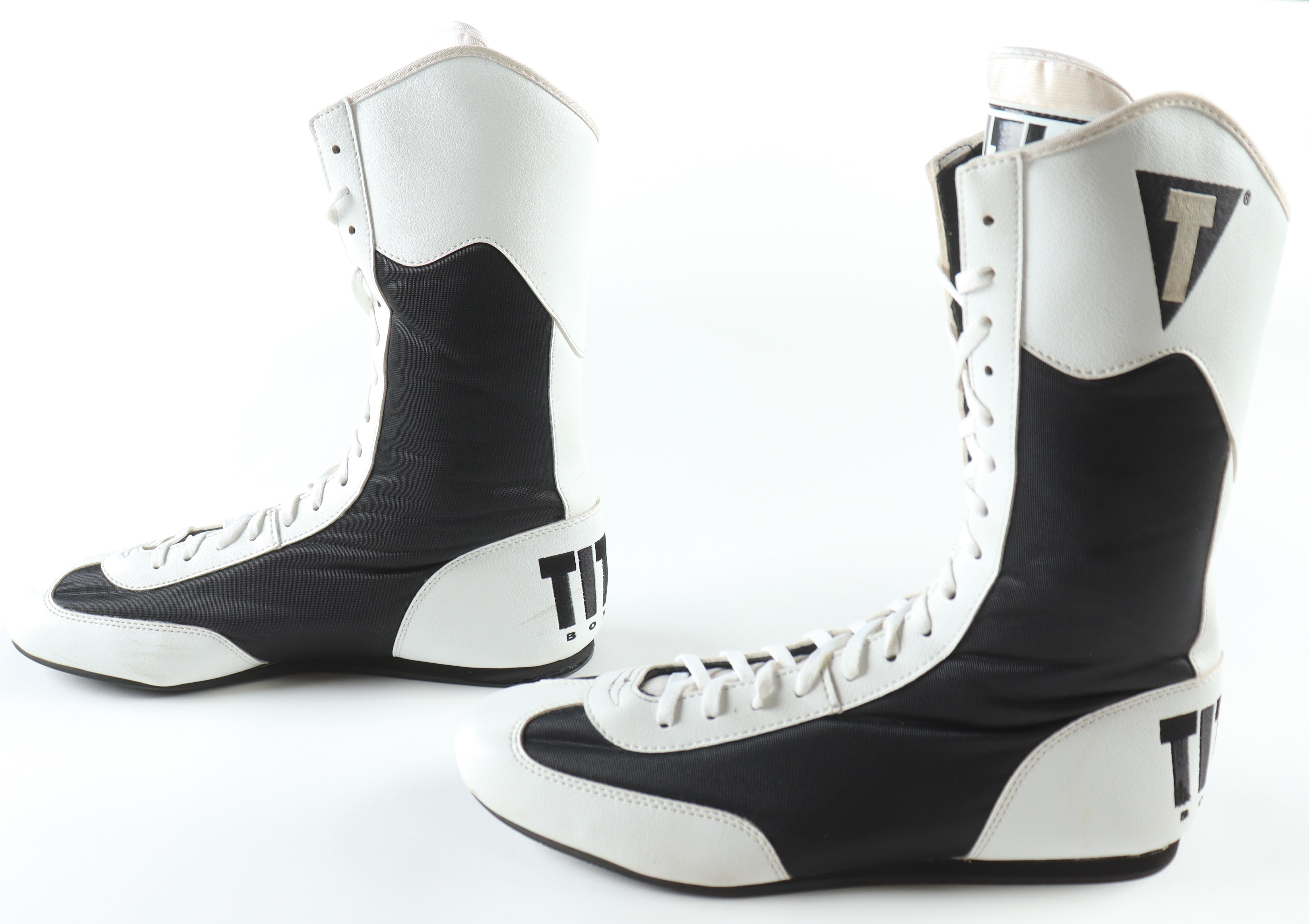 Mike Tyson Signed Title Pro Boxing Boots (JSA & Tyson) at PristineAuction.com Mike Tyson Signed Title Pro Boxing Boots (JSA & Tyson) at PristineAuction.com
