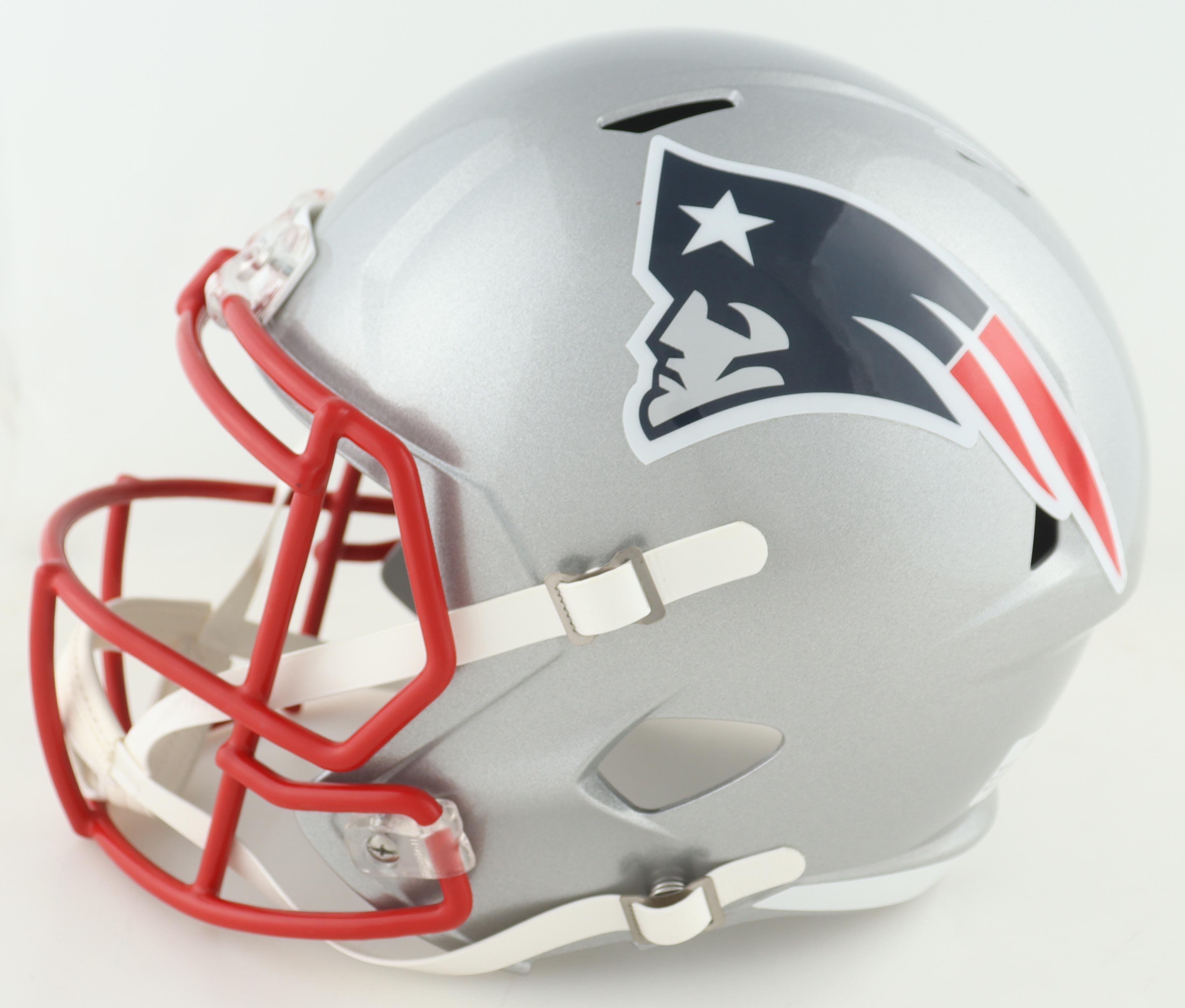 Andre Tippett Signed Patriots Full-Size Speed Helmet Inscribed "HOF '08" (JSA) at PristineAuction.com Andre Tippett Signed Patriots Full-Size Speed Helmet Inscribed "HOF '08" (JSA) at PristineAuction.com