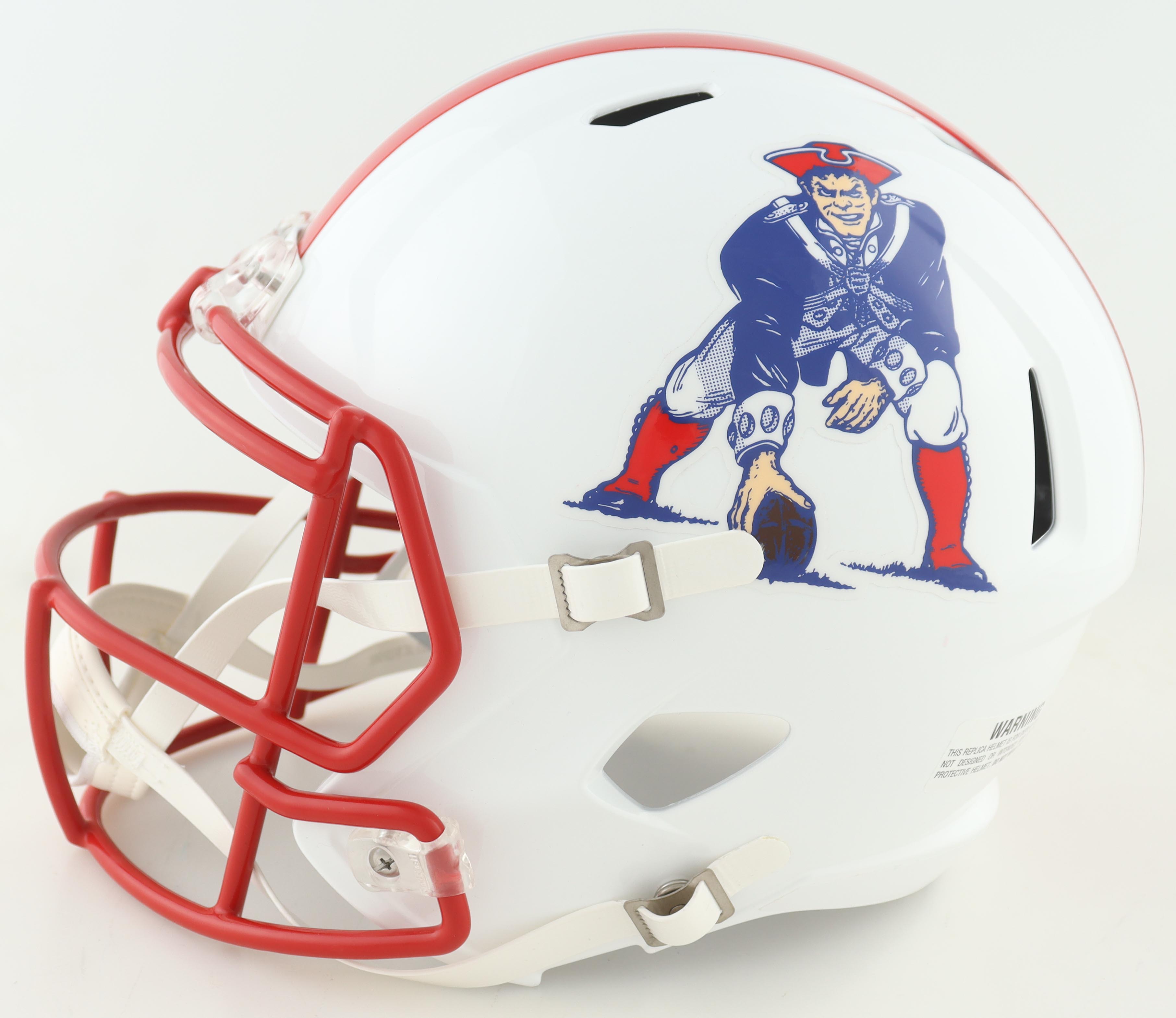 Andre Tippett Signed Patriots Throwback Full-Size Speed Helmet Inscribed "HOF '08" (JSA) at PristineAuction.com Andre Tippett Signed Patriots Throwback Full-Size Speed Helmet Inscribed "HOF '08" (JSA) at PristineAuction.com
