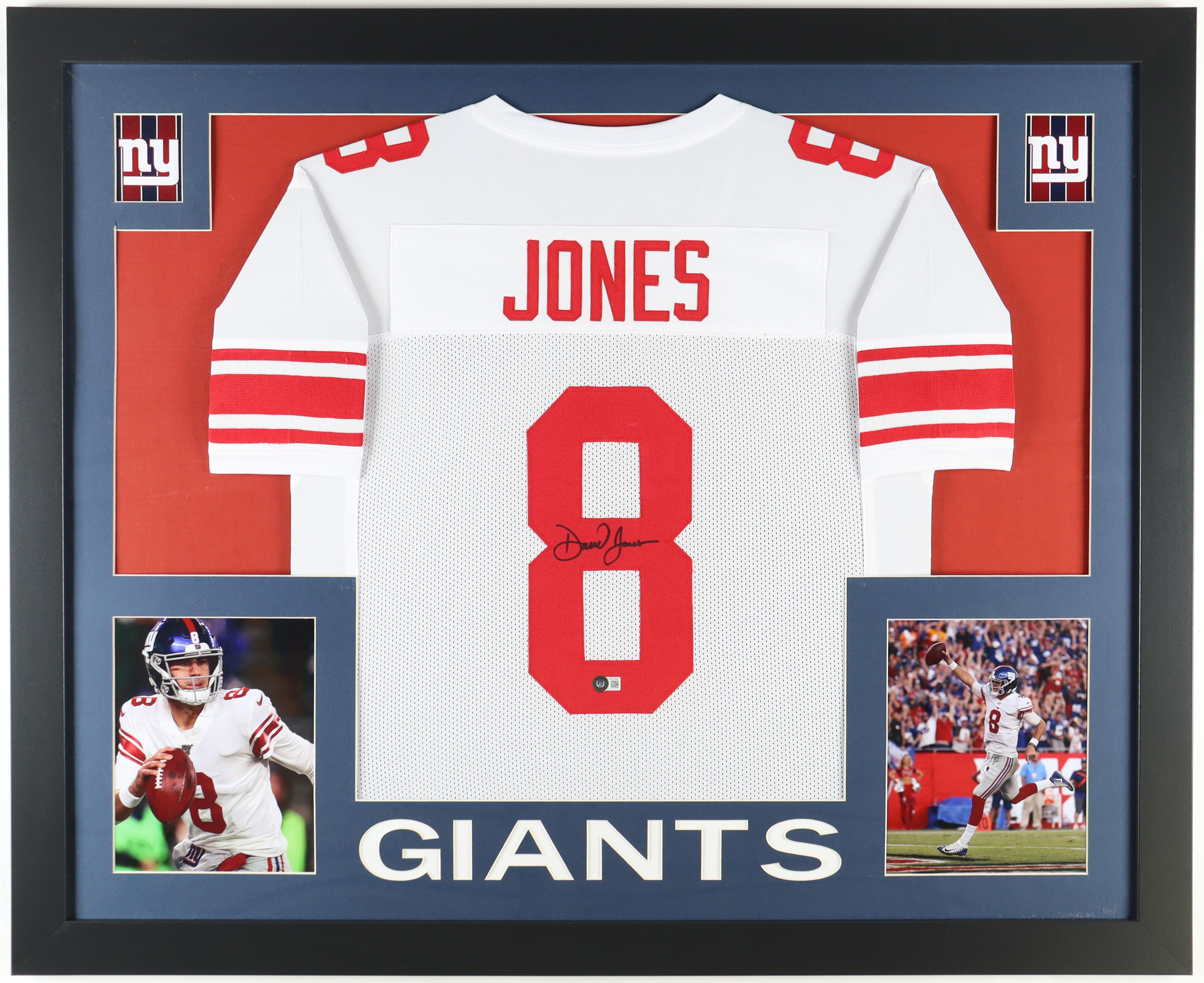 Daniel Jones Signed Custom Framed Jersey Display (Beckett) at PristineAuction.com Daniel Jones Signed Custom Framed Jersey Display (Beckett) at PristineAuction.com