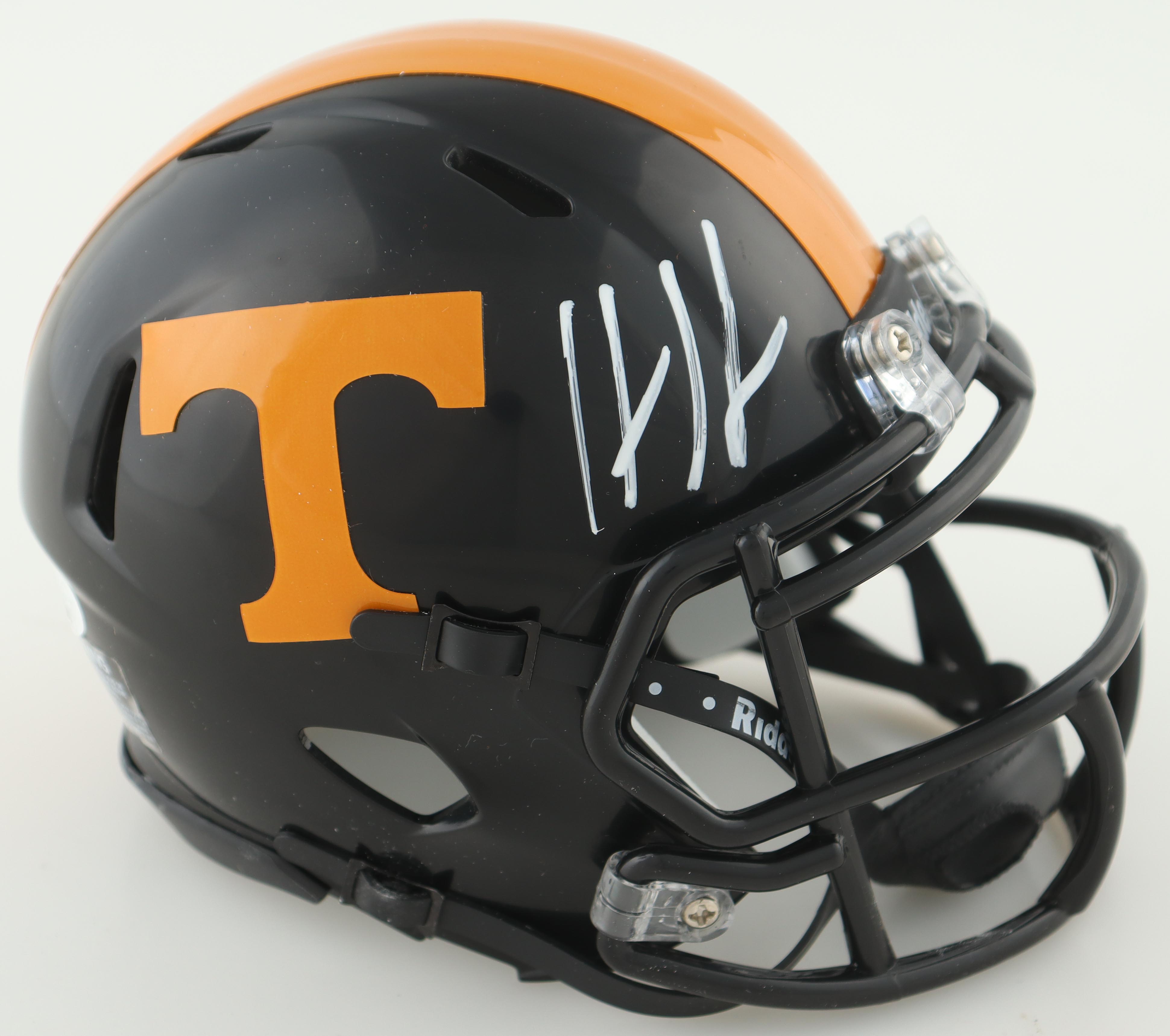 Hendon Hooker Signed Tennessee Volunteers Speed Mini Helmet (JSA) at PristineAuction.com Hendon Hooker Signed Tennessee Volunteers Speed Mini Helmet (JSA) at PristineAuction.com