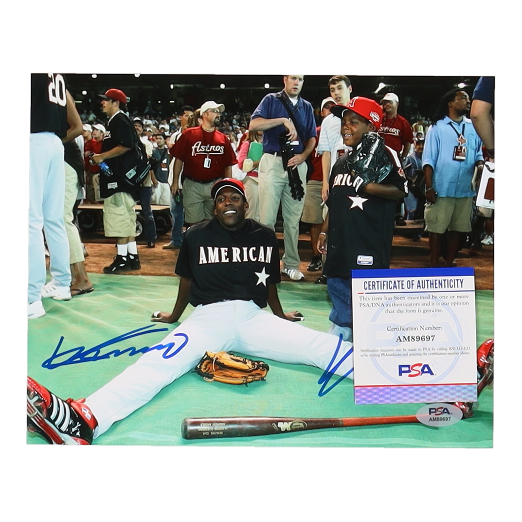 Vladimir Guerrero & Vladimir Guerrero Jr. Signed 8x10 Photo (PSA) at PristineAuction.com Vladimir Guerrero & Vladimir Guerrero Jr. Signed 8x10 Photo (PSA) at PristineAuction.com