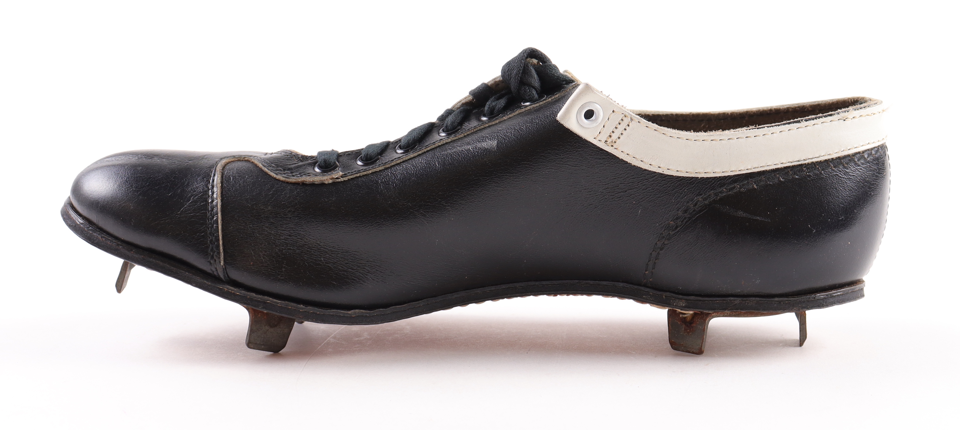 Al Kaline Signed Vintage Baseball Cleat Inscribed "HOF 80" (PSA) at PristineAuction.com Al Kaline Signed Vintage Baseball Cleat Inscribed "HOF 80" (PSA) at PristineAuction.com