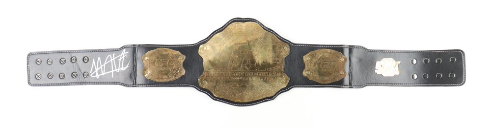 Khabib Nurmagomedov Signed UFC World Championship Belt (JSA) at PristineAuction.com Khabib Nurmagomedov Signed UFC World Championship Belt (JSA) at PristineAuction.com
