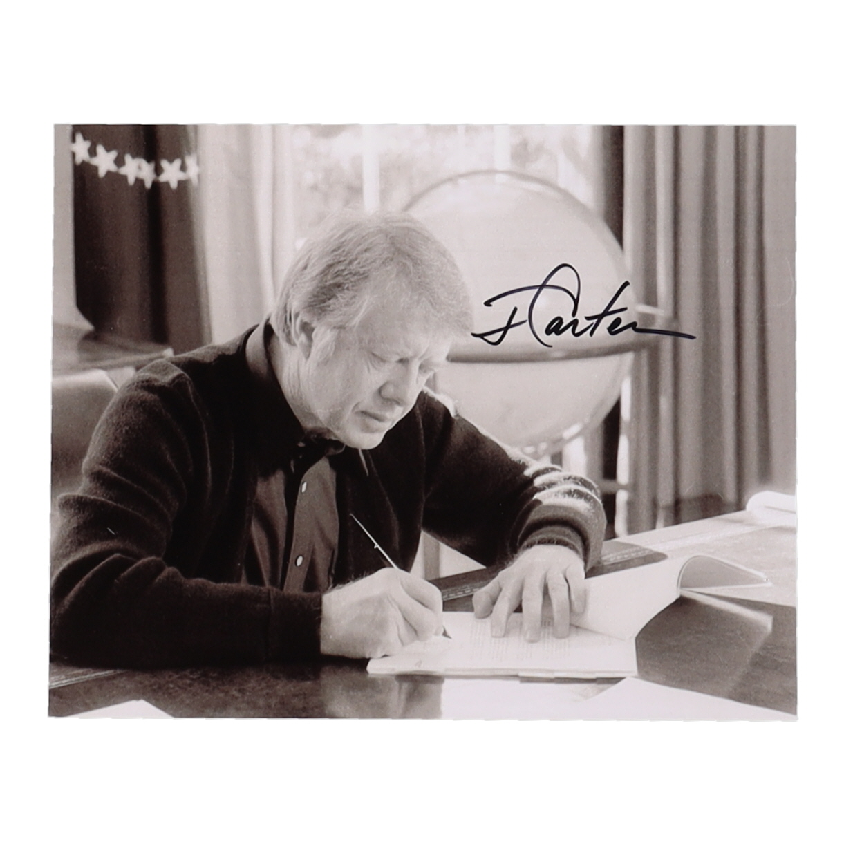 Jimmy Carter Signed 8x10 Photo (JSA) at PristineAuction.com Jimmy Carter Signed 8x10 Photo (JSA) at PristineAuction.com