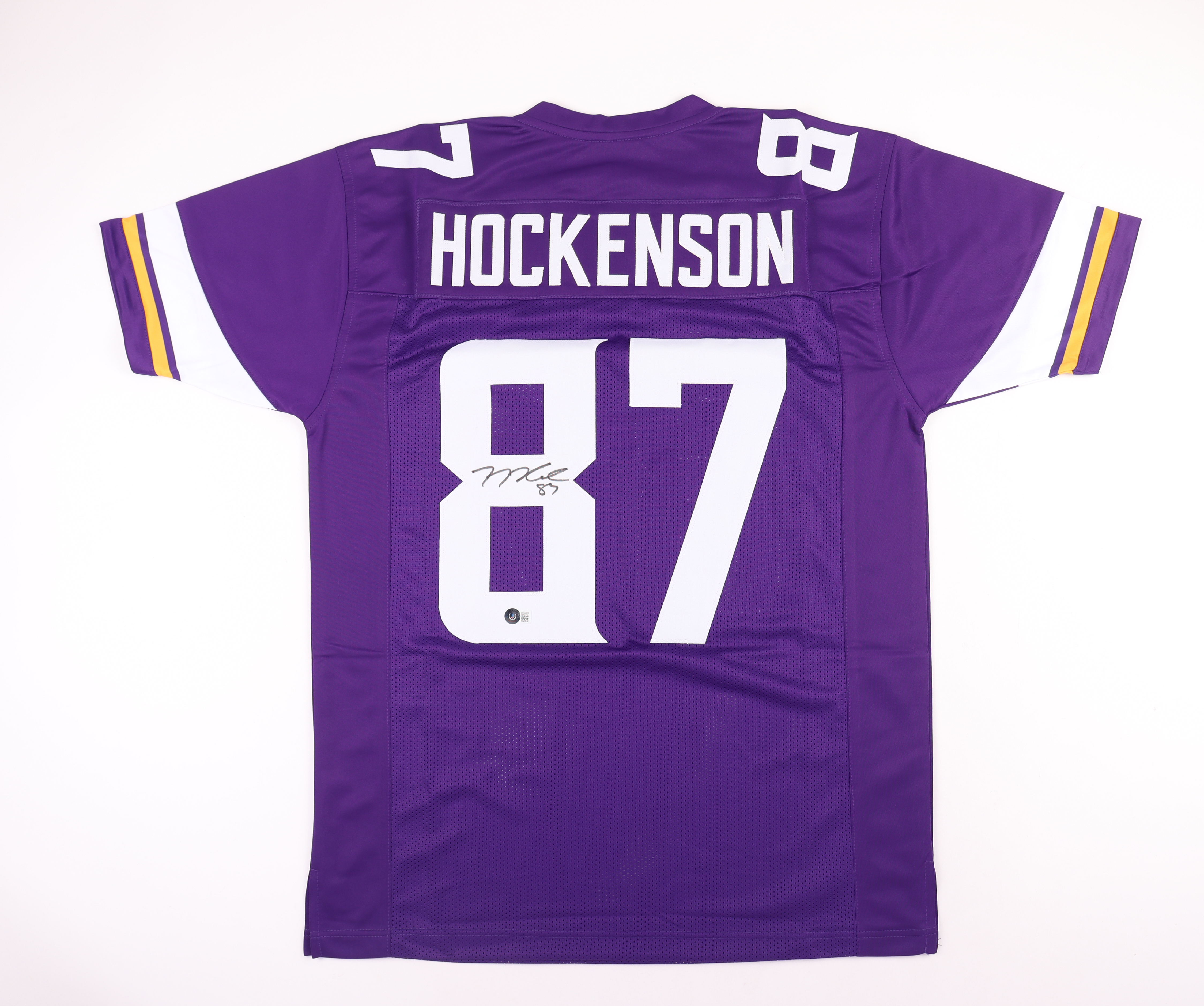 T. J. Hockenson Signed Jersey (Beckett) at PristineAuction.com T. J. Hockenson Signed Jersey (Beckett) at PristineAuction.com