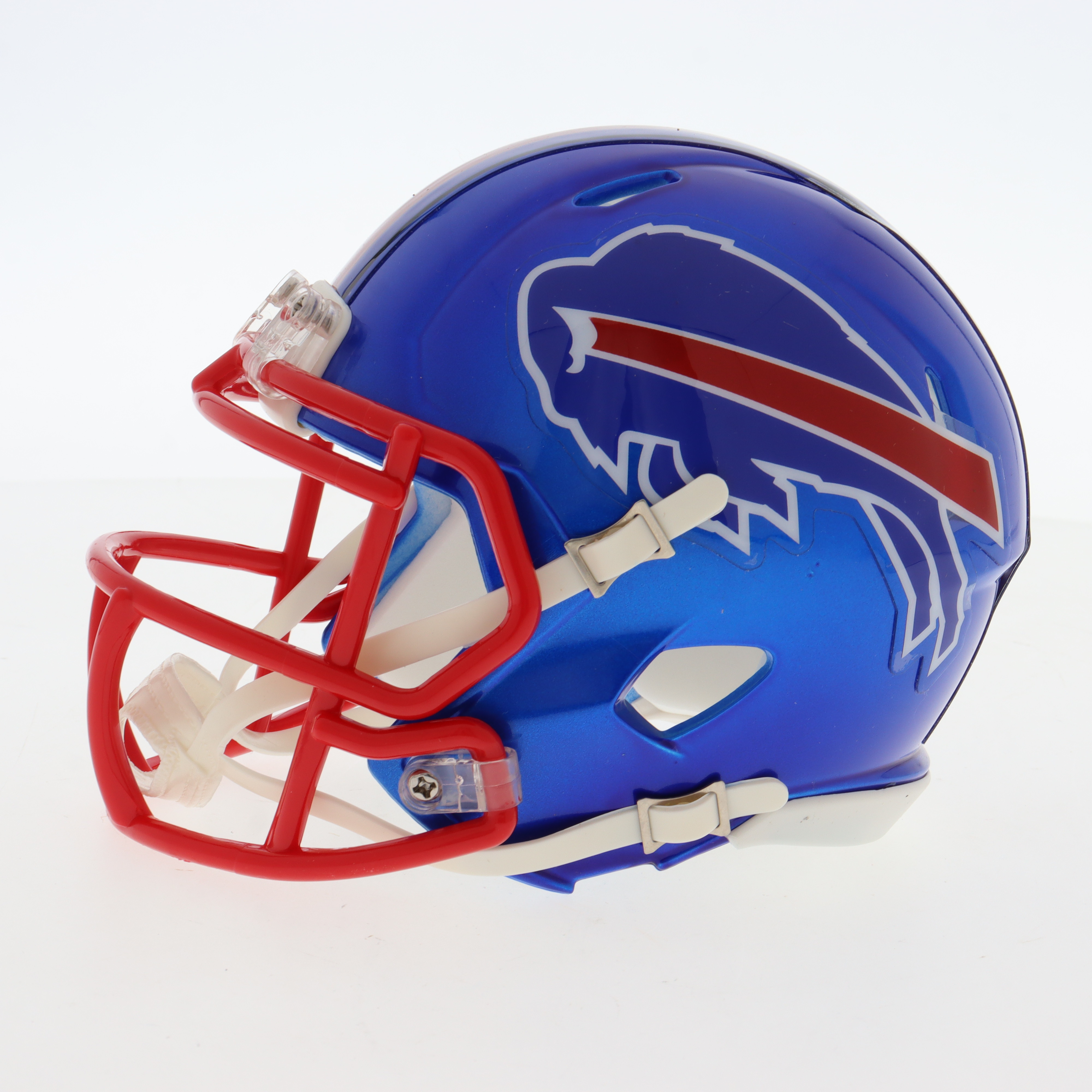 Doug Flutie Signed Bills Flash Alternate Speed Mini Helmet (Beckett) at PristineAuction.com Doug Flutie Signed Bills Flash Alternate Speed Mini Helmet (Beckett) at PristineAuction.com