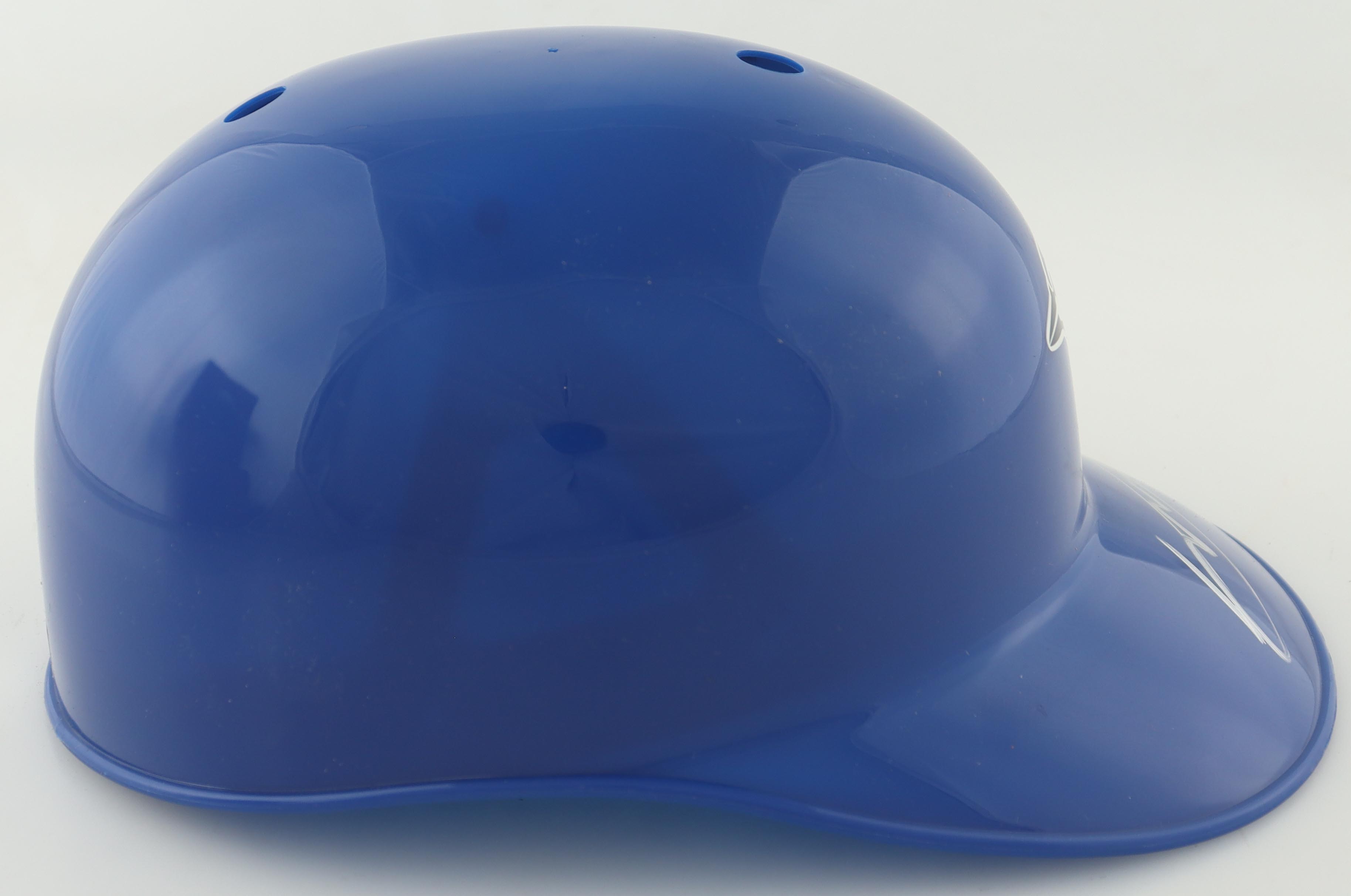 Vladimir Guerrero Jr. Signed Blue Jays Full-Size Batting Helmet (Beckett) at PristineAuction.com Vladimir Guerrero Jr. Signed Blue Jays Full-Size Batting Helmet (Beckett) at PristineAuction.com