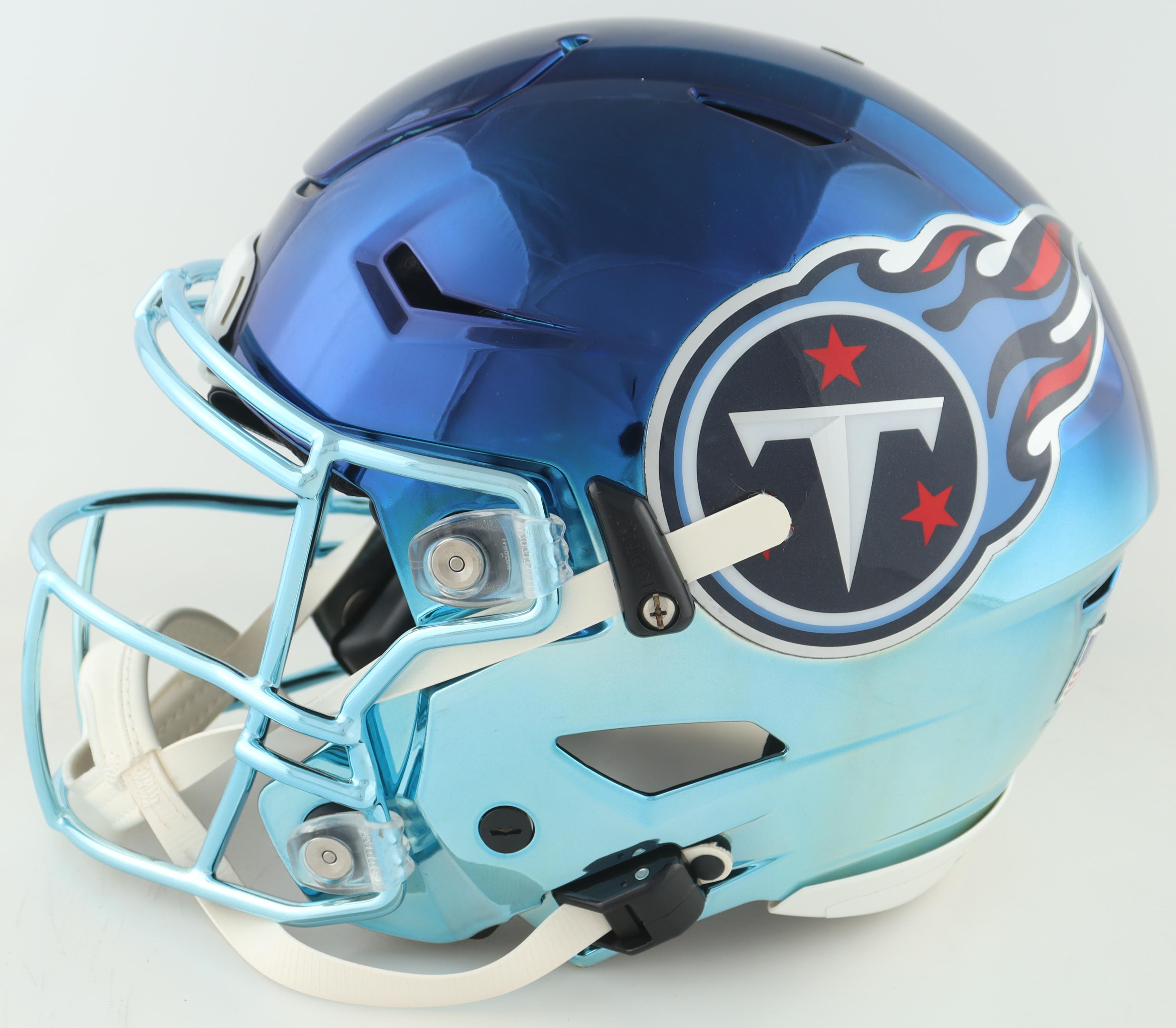 Chris Johnson Signed Titans Full-Size Authentic On-Field Chrome SpeedFlex Helmet (JSA) at PristineAuction.com Chris Johnson Signed Titans Full-Size Authentic On-Field Chrome SpeedFlex Helmet (JSA) at PristineAuction.com