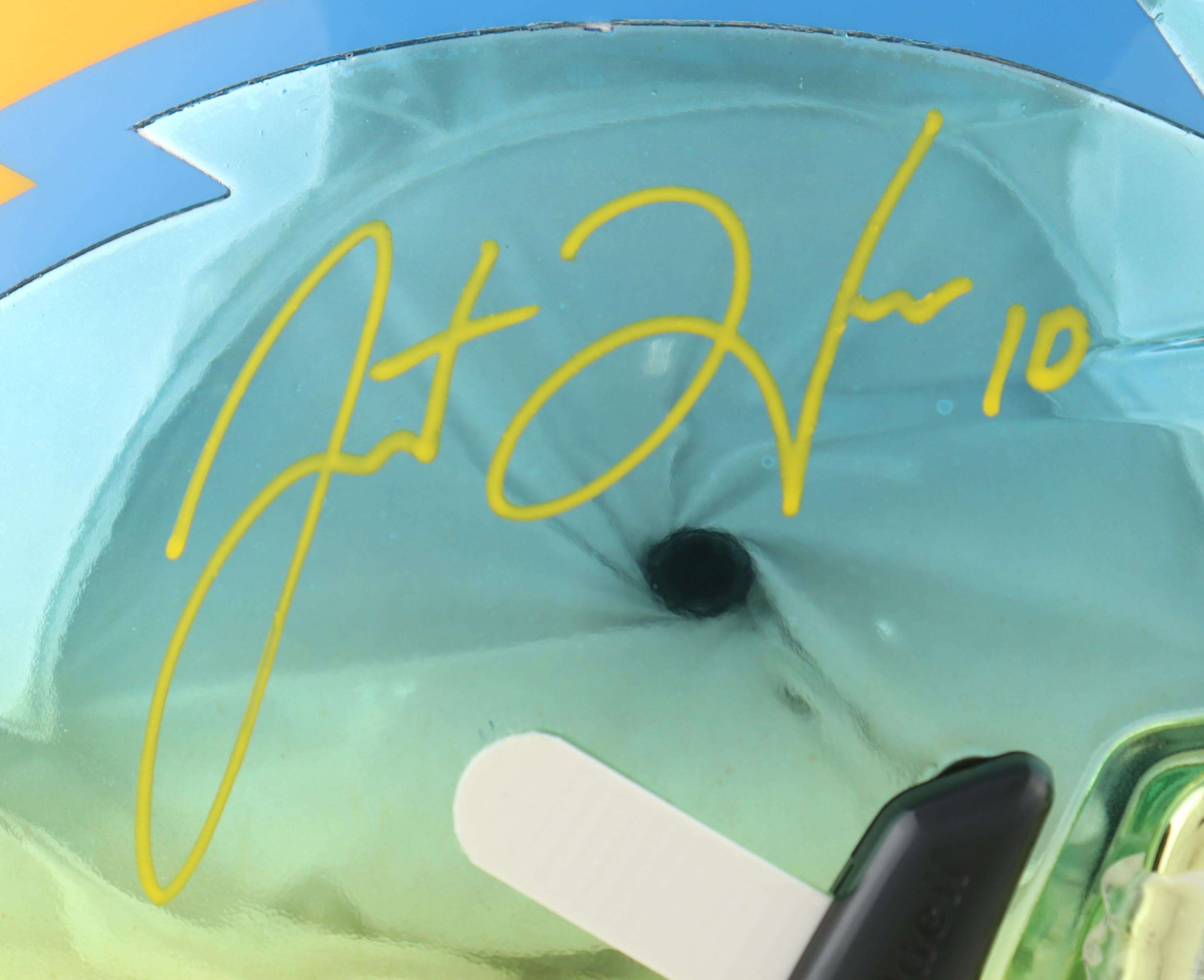 Justin Herbert Signed Chargers Full-Size Authentic Chrome On-Field SpeedFlex Helmet (Beckett) at PristineAuction.com Justin Herbert Signed Chargers Full-Size Authentic Chrome On-Field SpeedFlex Helmet (Beckett) at PristineAuction.com