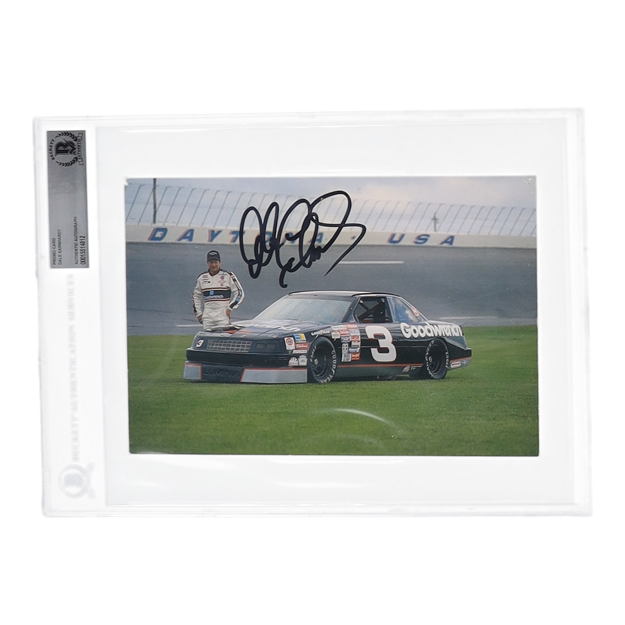 Dale Earnhardt Sr. Signed NASCAR 6x8 Promo Card (Beckett) at PristineAuction.com Dale Earnhardt Sr. Signed NASCAR 6x8 Promo Card (Beckett) at PristineAuction.com