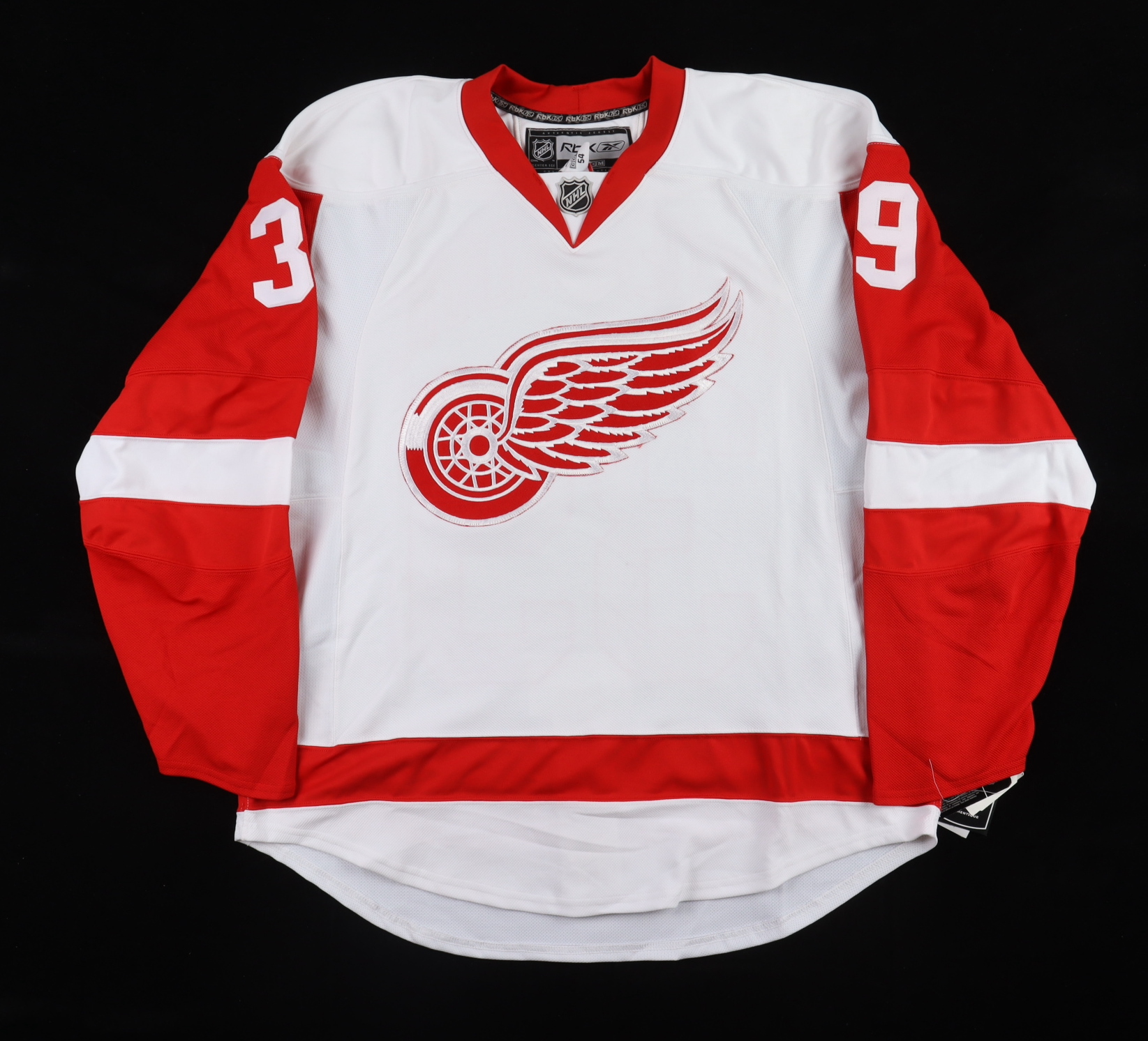 Alex Nedeljkovic Signed Red Wings Jersey (D&A) at PristineAuction.com Alex Nedeljkovic Signed Red Wings Jersey (D&A) at PristineAuction.com