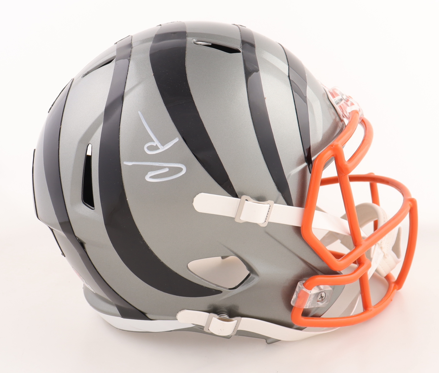 Chad "Ochocinco" Johnson Signed Bengals Full-Size Flash Alternate Speed Helmet (PSA) at PristineAuction.com Chad "Ochocinco" Johnson Signed Bengals Full-Size Flash Alternate Speed Helmet (PSA) at PristineAuction.com