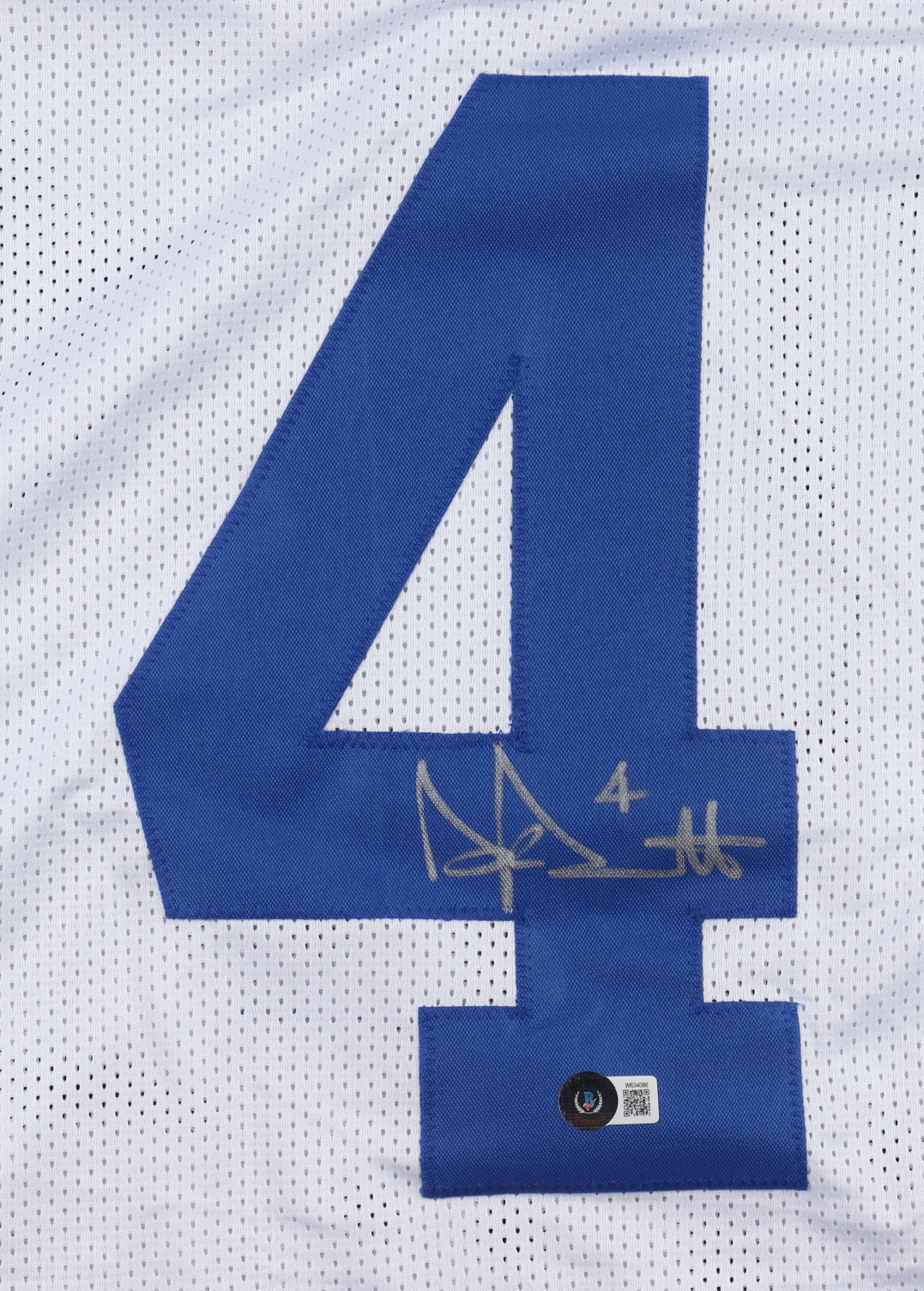 Dak Prescott Signed Jersey (Beckett) at PristineAuction.com Dak Prescott Signed Jersey (Beckett) at PristineAuction.com