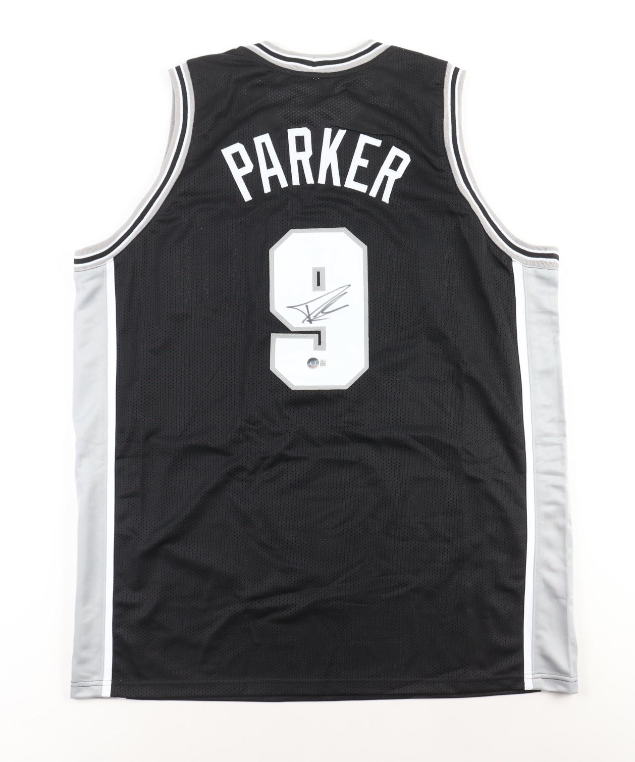 Tony Parker Signed Jersey (Beckett) at PristineAuction.com Tony Parker Signed Jersey (Beckett) at PristineAuction.com