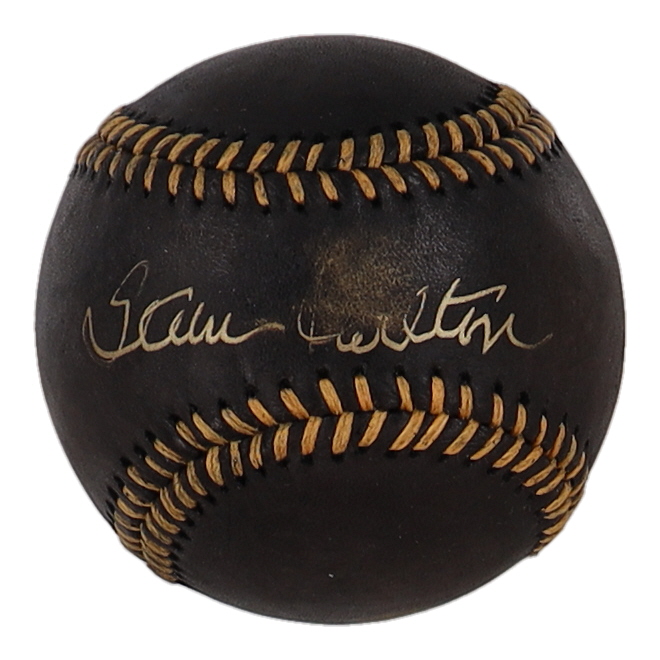 Steve Carlton Signed OML Black Leather Baseball (PSA) at PristineAuction.com Steve Carlton Signed OML Black Leather Baseball (PSA) at PristineAuction.com