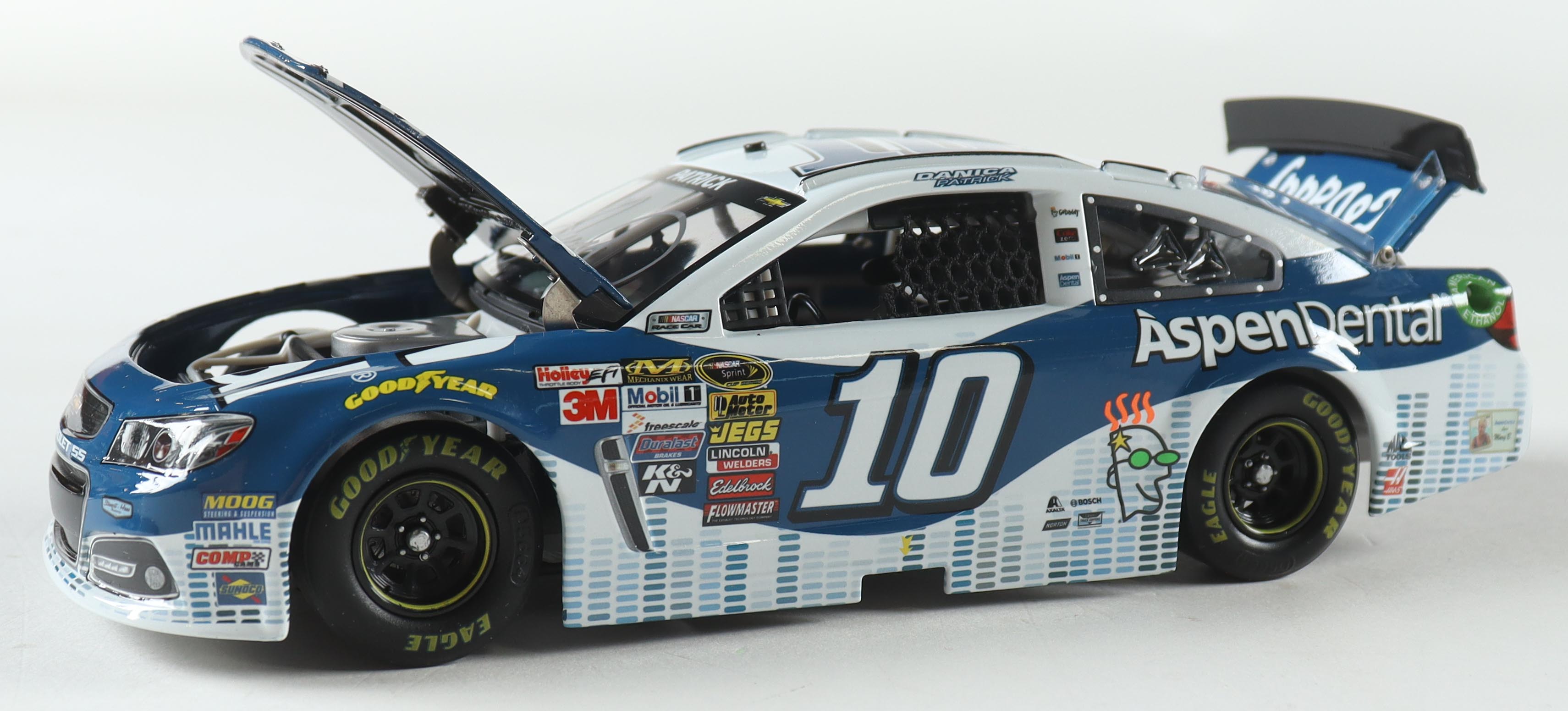Danica Patrick Signed LE #10 Aspen Dental 2015 SS 1:24 Diecast Car (PA) at PristineAuction.com Danica Patrick Signed LE #10 Aspen Dental 2015 SS 1:24 Diecast Car (PA) at PristineAuction.com