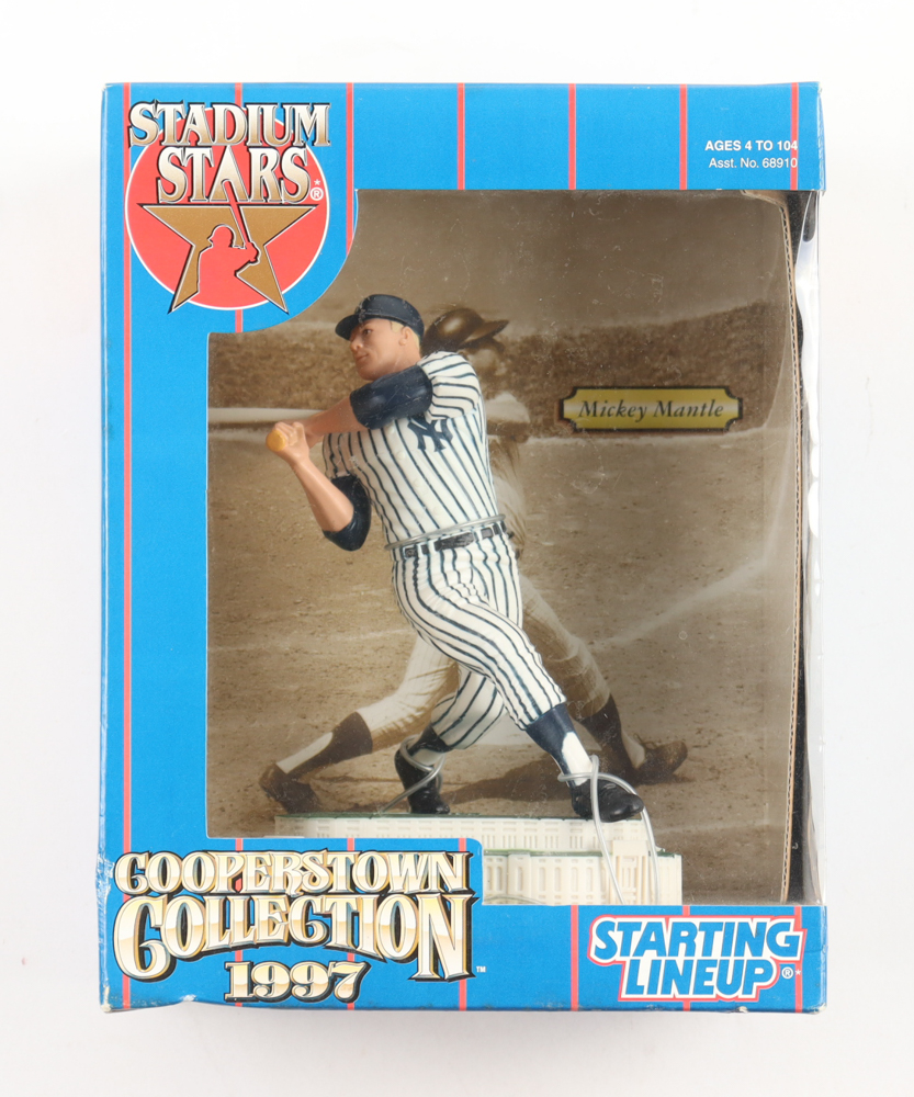 Mickey Mantle Yankee Stadium 1997 Starting Lineup "Stadium Stars" Figurine at PristineAuction.com Mickey Mantle Yankee Stadium 1997 Starting Lineup "Stadium Stars" Figurine at PristineAuction.com
