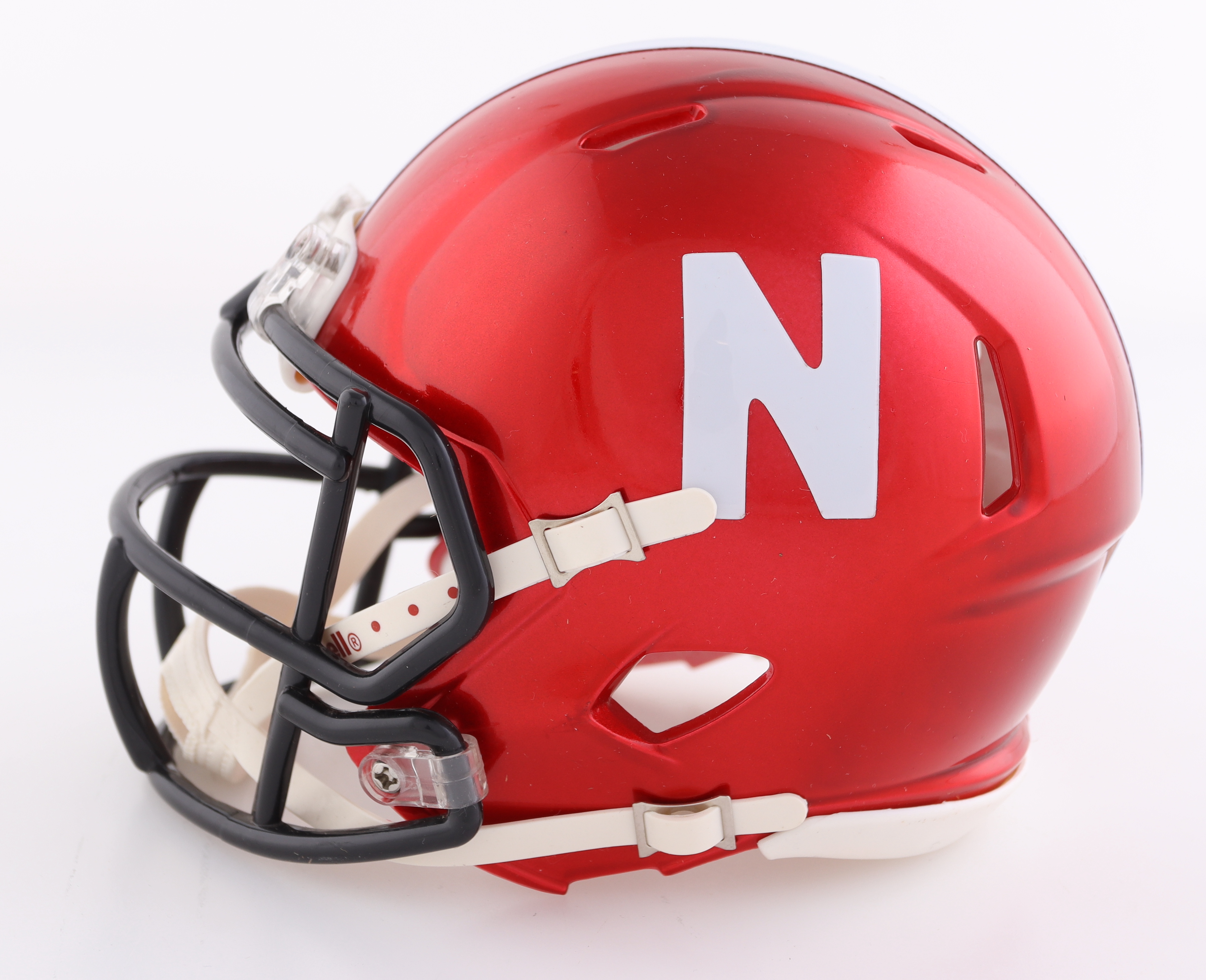 Ahman Green Signed Nebraska Cornhuskers Flash Alternate Speed Mini Helmet (Beckett) (See Description) at PristineAuction.com Ahman Green Signed Nebraska Cornhuskers Flash Alternate Speed Mini Helmet (Beckett) (See Description) at PristineAuction.com