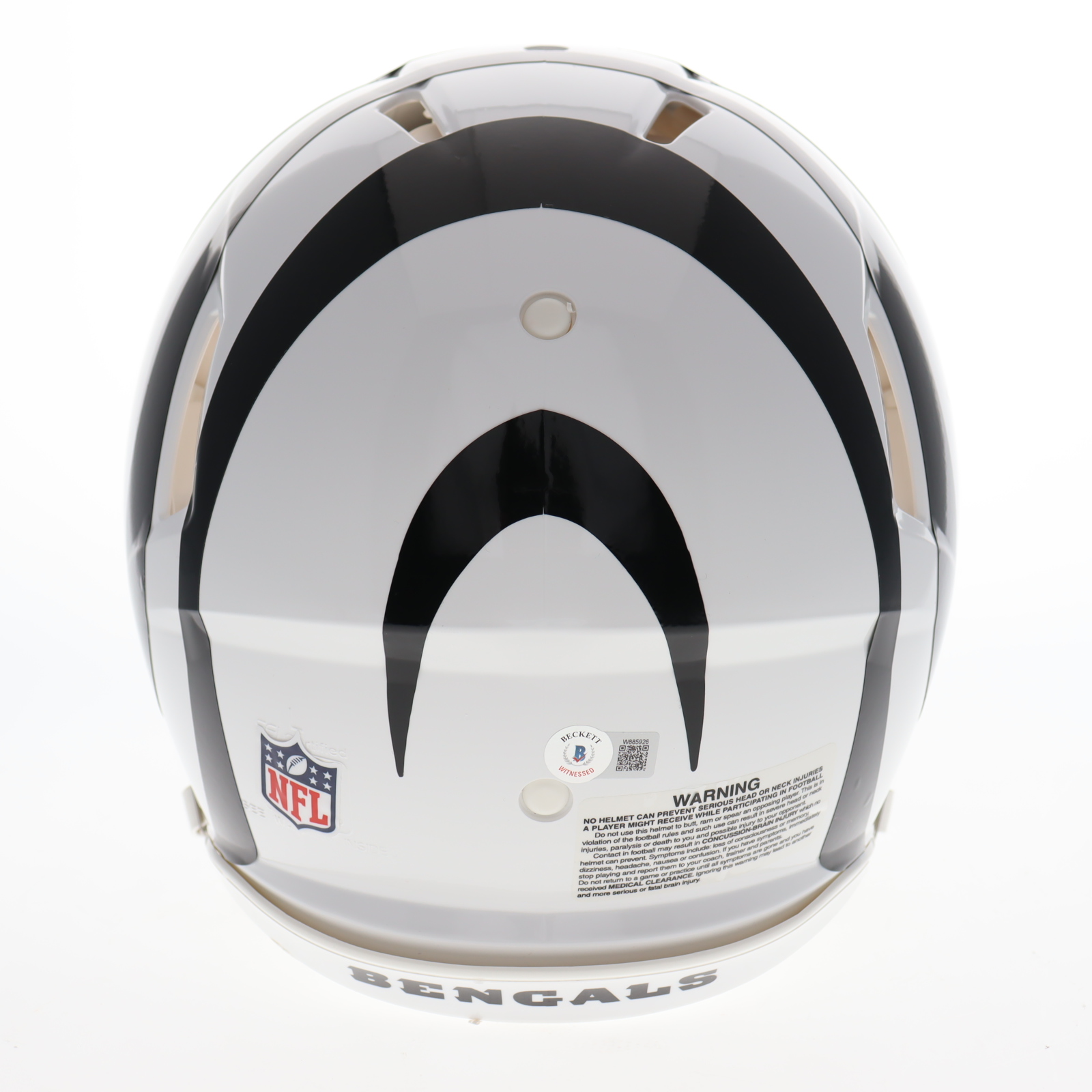 Chad Ochocinco Johnson Signed Bengals Full-Size Authentic On-Field White Alternate Speed Helmet (Beckett) at PristineAuction.com Chad Ochocinco Johnson Signed Bengals Full-Size Authentic On-Field White Alternate Speed Helmet (Beckett) at PristineAuction.com