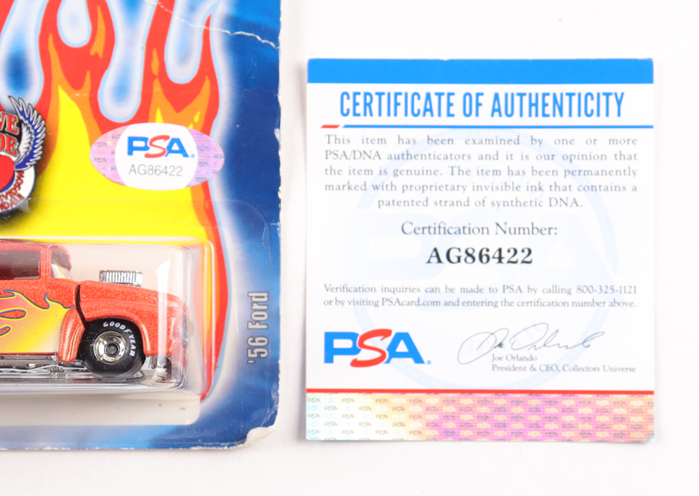 Dave Grohl Signed Special Edition Hot Wheels Toy Car (PSA) at PristineAuction.com Dave Grohl Signed Special Edition Hot Wheels Toy Car (PSA) at PristineAuction.com