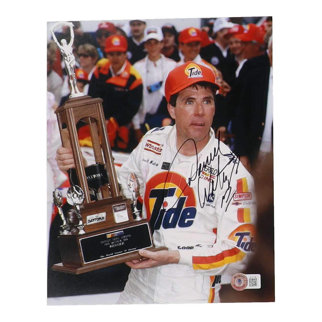 Darrell Waltrip Signed NASCAR 8x10 Photo (Beckett) at PristineAuction.com Darrell Waltrip Signed NASCAR 8x10 Photo (Beckett) at PristineAuction.com