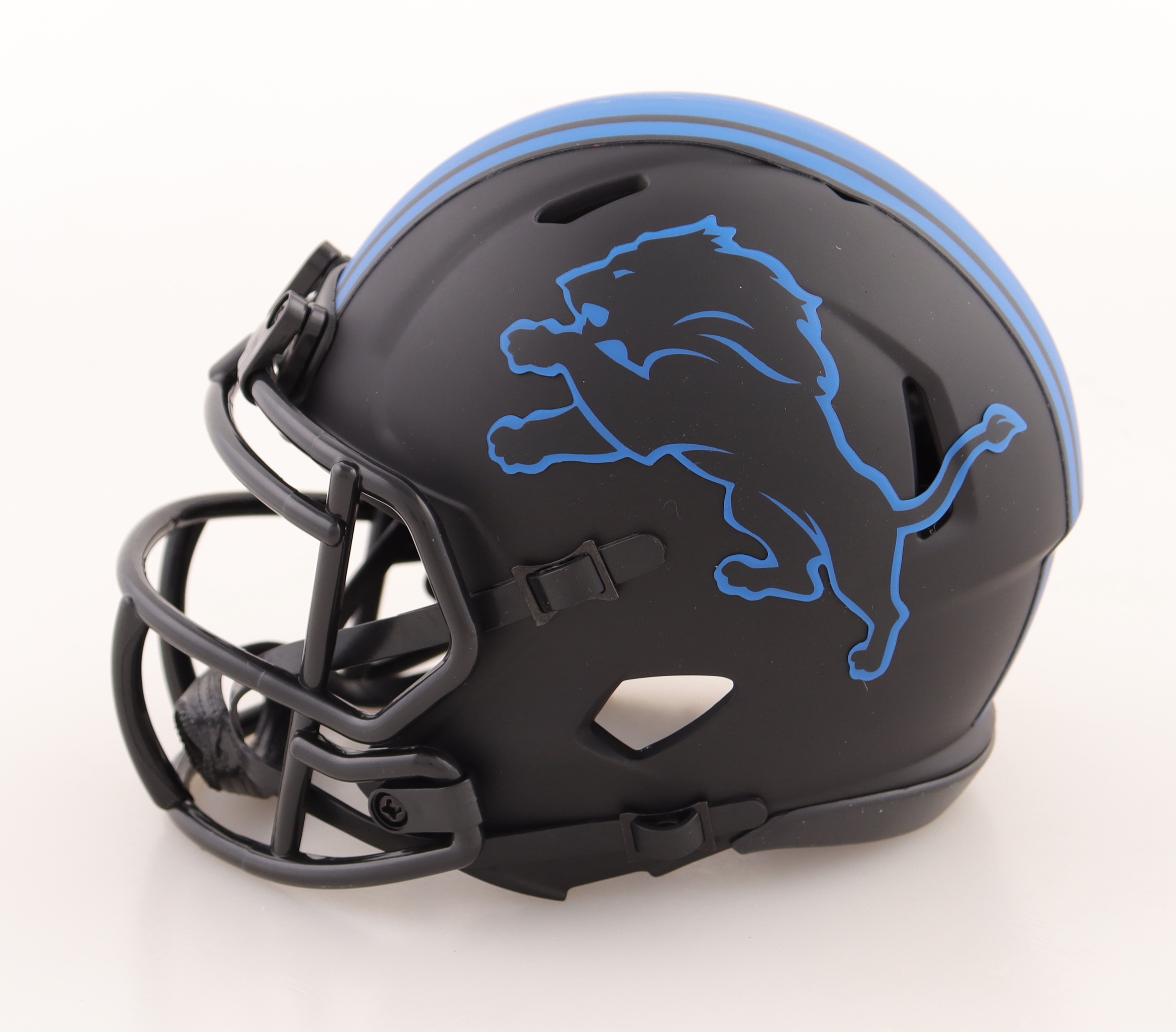 D'Andre Swift Signed Lions Eclipse Alternate Speed Mini Helmet Inscribed "Go Lions" (JSA) at PristineAuction.com D'Andre Swift Signed Lions Eclipse Alternate Speed Mini Helmet Inscribed "Go Lions" (JSA) at PristineAuction.com