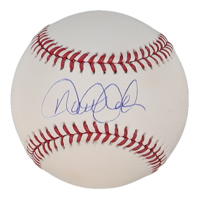 Derek Jeter Signed OML Baseball (JSA) at PristineAuction.com Derek Jeter Signed OML Baseball (JSA) at PristineAuction.com