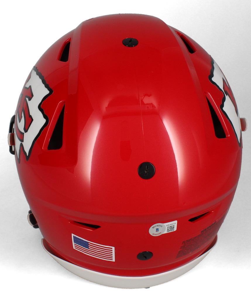 Patrick Mahomes Signed Chiefs Full-Size Authentic On-Field SpeedFlex Helmet (Beckett) at PristineAuction.com Patrick Mahomes Signed Chiefs Full-Size Authentic On-Field SpeedFlex Helmet (Beckett) at PristineAuction.com