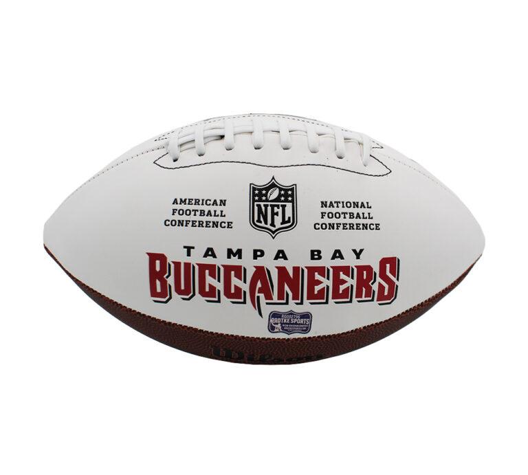 Rob Gronkowski Signed Buccaneers Logo Football (Radtke) at PristineAuction.com Rob Gronkowski Signed Buccaneers Logo Football (Radtke) at PristineAuction.com
