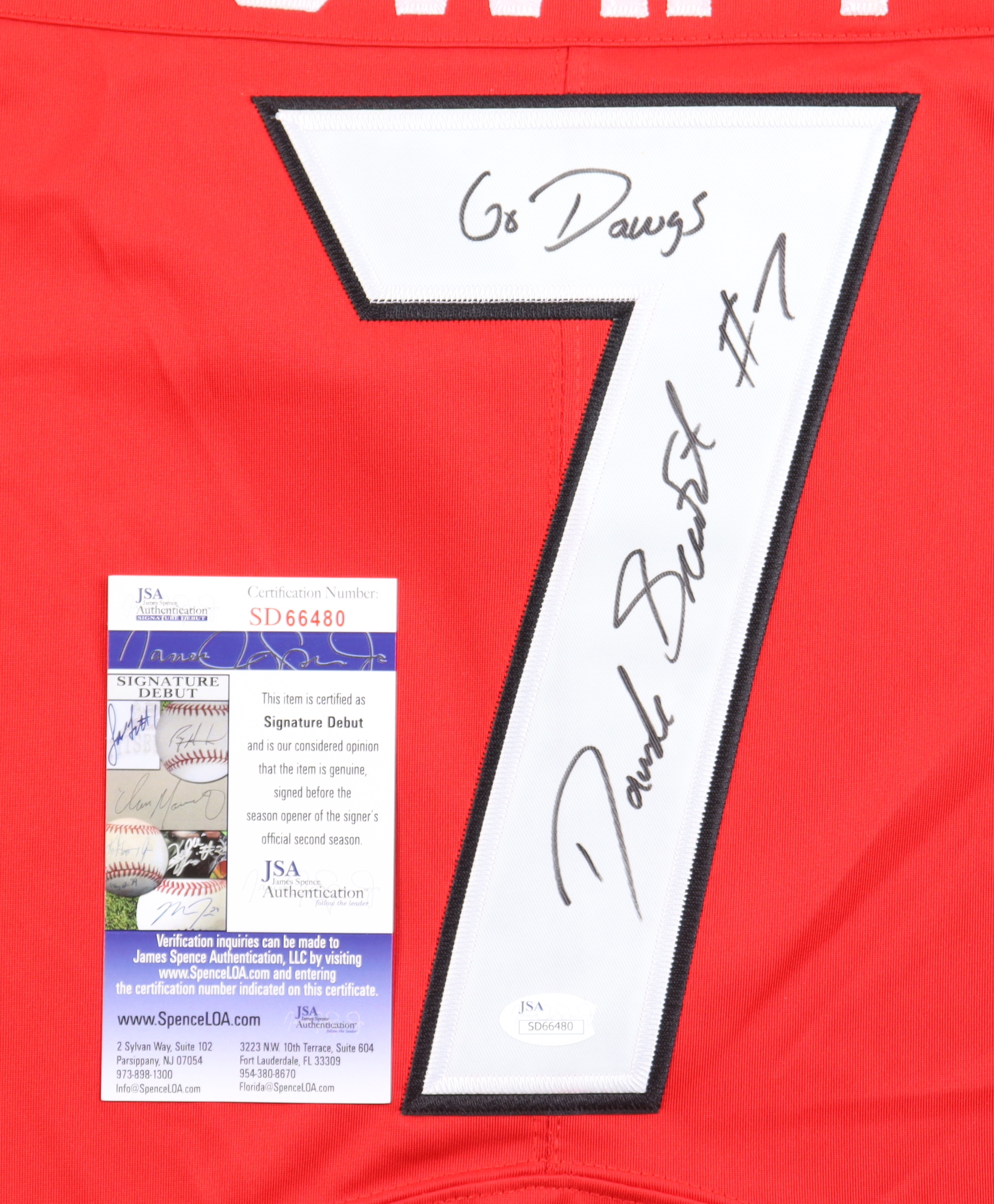 D'Andre Swift Signed Bulldogs Jersey Inscribed "Go Dawgs" (JSA) at PristineAuction.com D'Andre Swift Signed Bulldogs Jersey Inscribed "Go Dawgs" (JSA) at PristineAuction.com