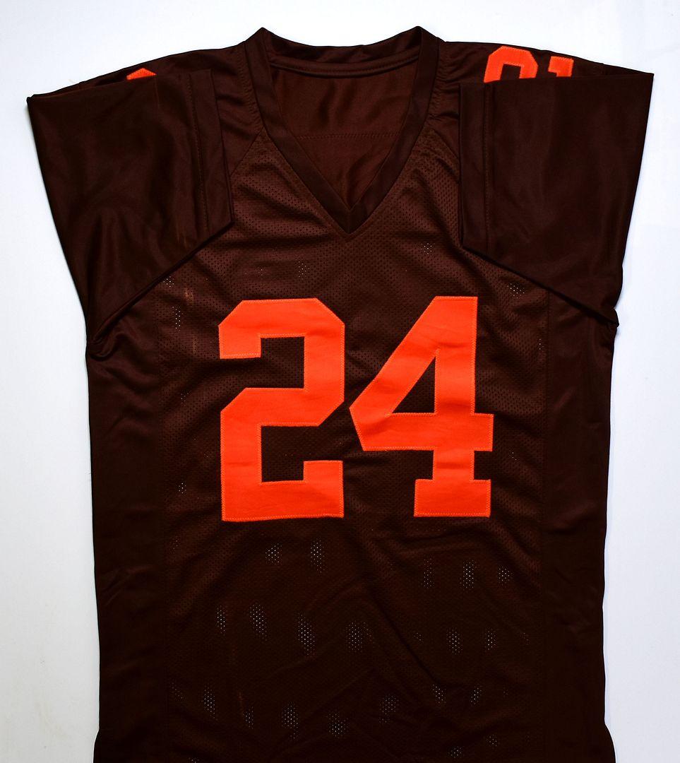 Nick Chubb Signed Jersey (Beckett) at PristineAuction.com Nick Chubb Signed Jersey (Beckett) at PristineAuction.com