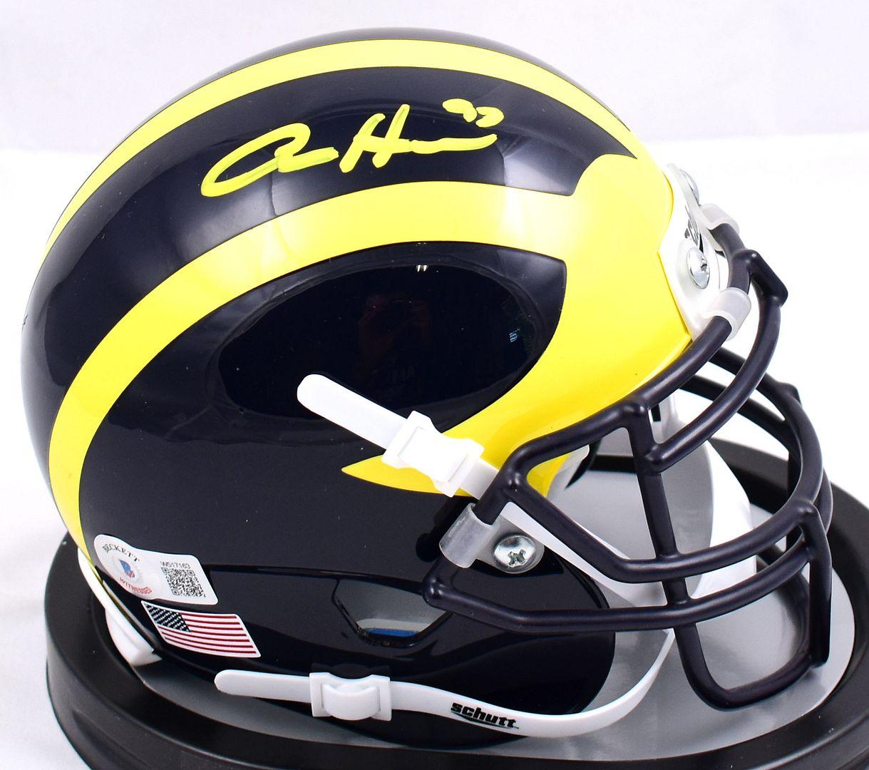 Aidan Hutchinson Signed Michigan Wolverines Mini Helmet (Beckett) at PristineAuction.com Aidan Hutchinson Signed Michigan Wolverines Mini Helmet (Beckett) at PristineAuction.com