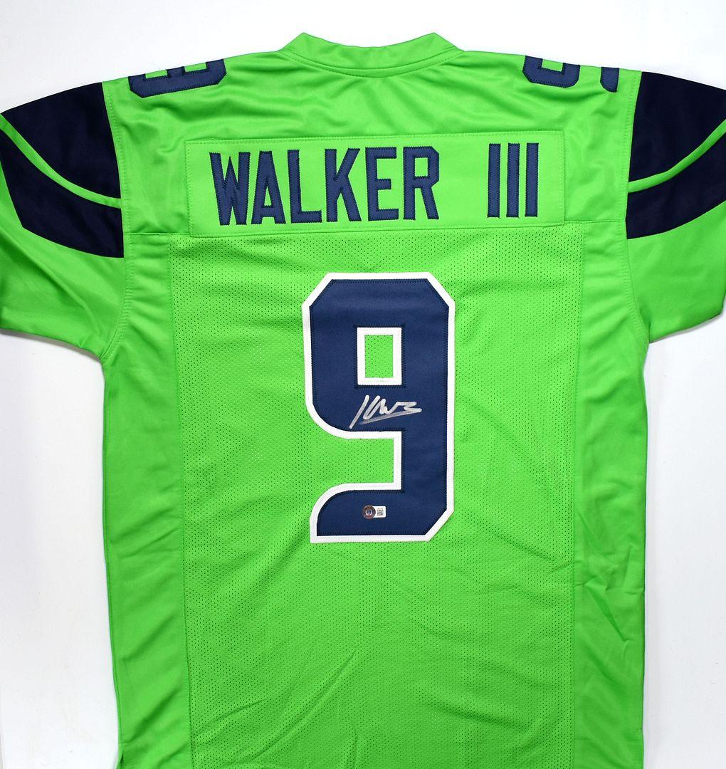 Kenneth Walker III Signed Jersey (Beckett) at PristineAuction.com Kenneth Walker III Signed Jersey (Beckett) at PristineAuction.com