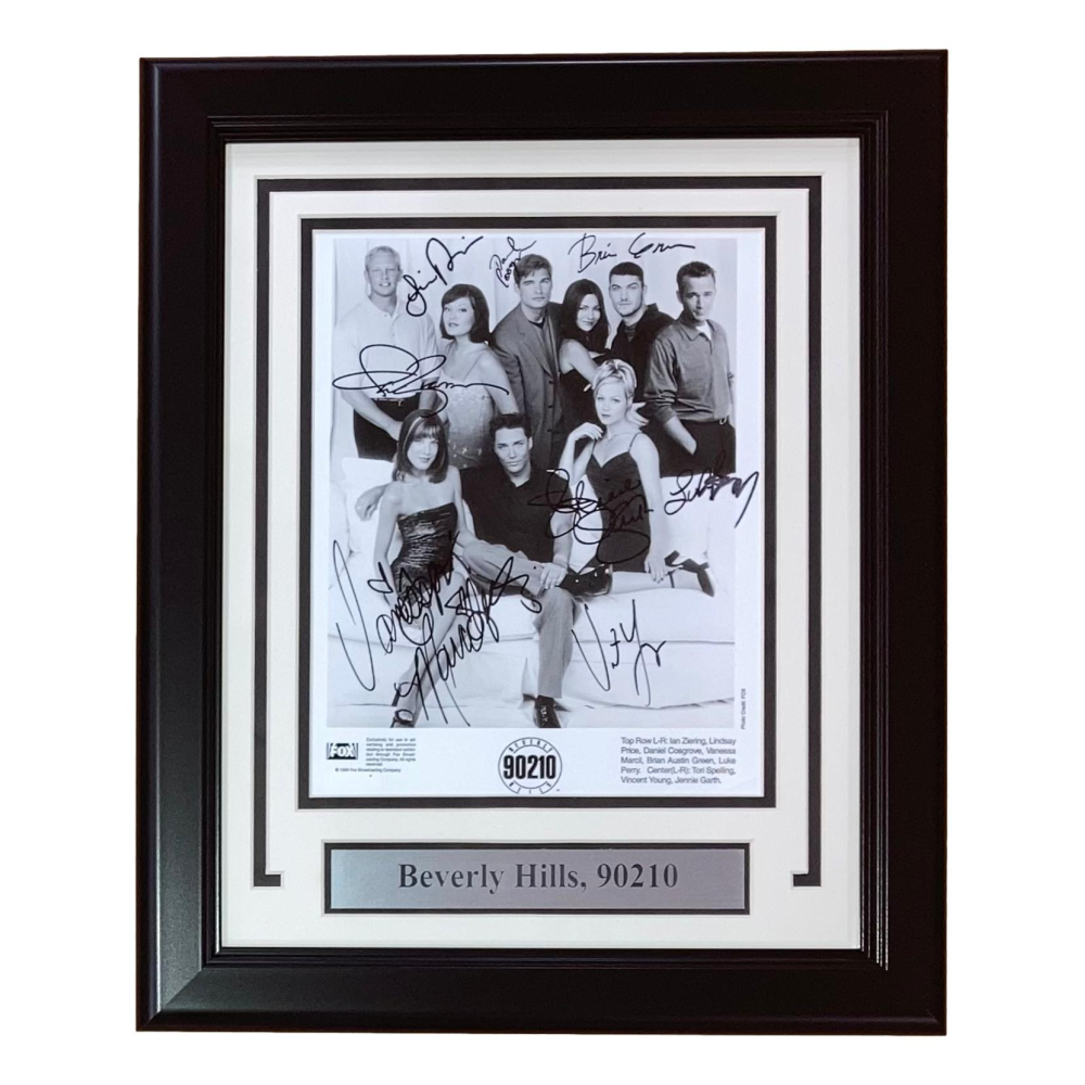 Beverly Hills 90210 Custom Framed Photo Cast Signed By 9 With Luke Perry Tori Spelling Beverly Hills 90210 Custom Framed Photo Cast Signed By 9 With Luke Perry Tori Spelling