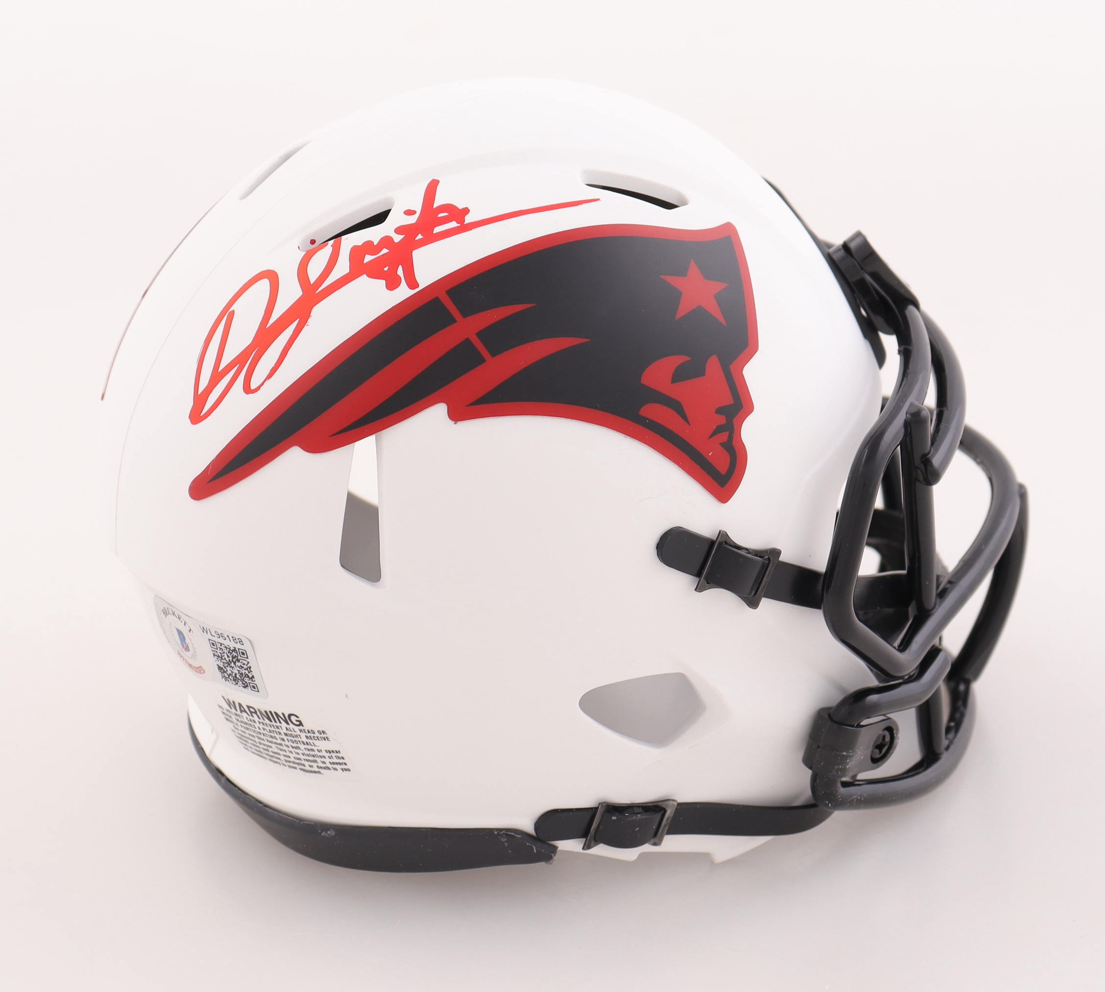 Jonnu Smith Signed Patriots Lunar Eclipse Alternate Speed Mini Helmet (Beckett) at PristineAuction.com Jonnu Smith Signed Patriots Lunar Eclipse Alternate Speed Mini Helmet (Beckett) at PristineAuction.com