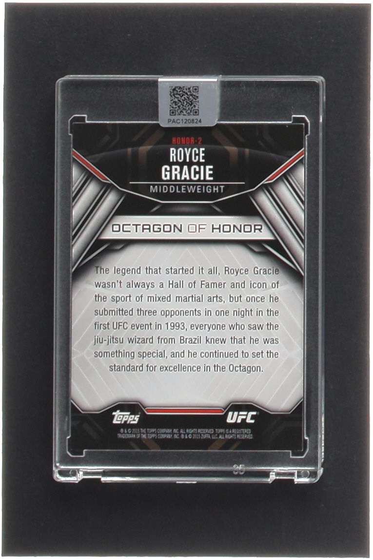 Royce Gracie Signed 2015 Topps UFC Chronicles Octagon of Honor #HONOR2 (PA Encapsulated) at PristineAuction.com Royce Gracie Signed 2015 Topps UFC Chronicles Octagon of Honor #HONOR2 (PA Encapsulated) at PristineAuction.com