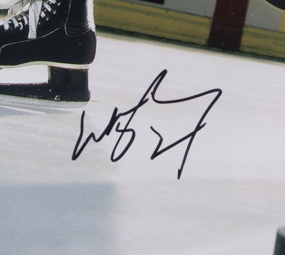 Wayne Gretzky Signed Kings Custom Framed Photo (Beckett) at PristineAuction.com Wayne Gretzky Signed Kings Custom Framed Photo (Beckett) at PristineAuction.com