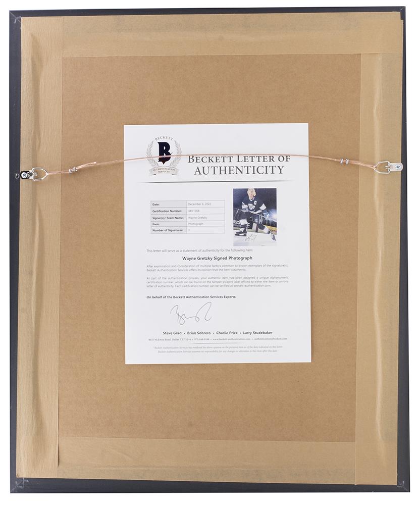 Wayne Gretzky Signed Kings Custom Framed Photo (Beckett) at PristineAuction.com Wayne Gretzky Signed Kings Custom Framed Photo (Beckett) at PristineAuction.com