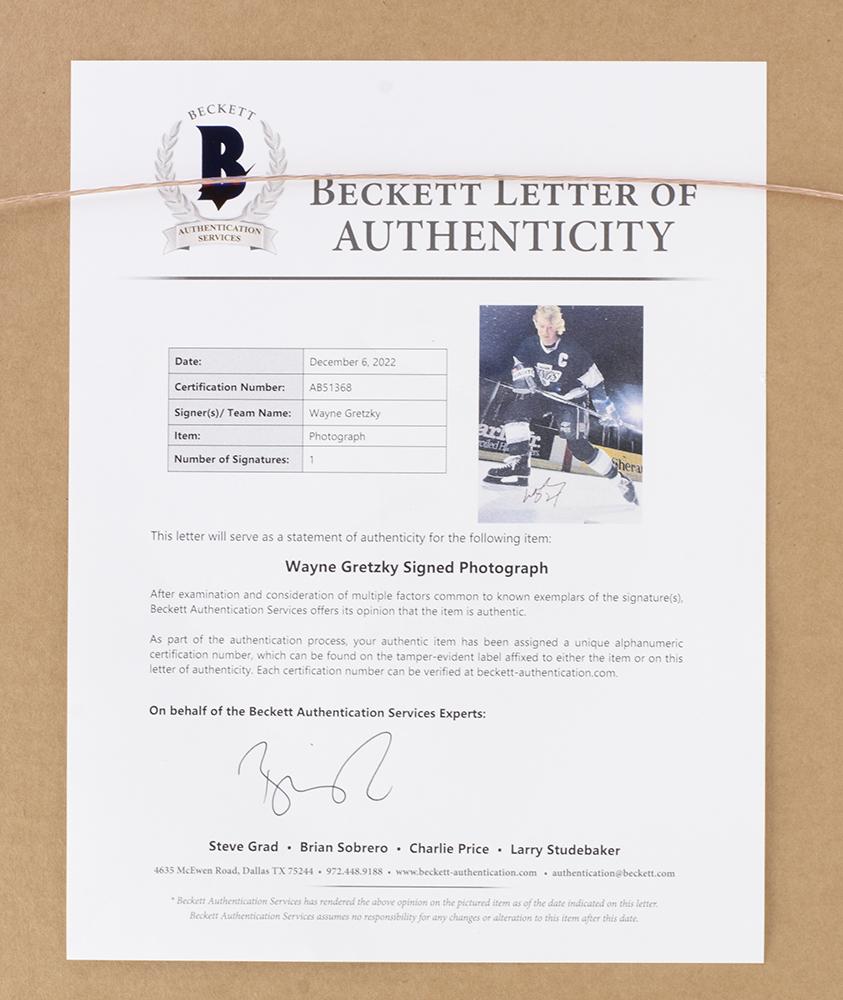 Wayne Gretzky Signed Kings Custom Framed Photo (Beckett) at PristineAuction.com Wayne Gretzky Signed Kings Custom Framed Photo (Beckett) at PristineAuction.com