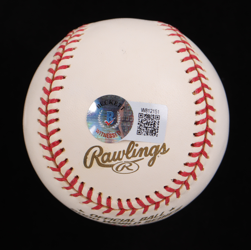 Reggie Jackson Signed 2000 World Series Baseball with Wood Display Case (PSA) at PristineAuction.com Reggie Jackson Signed 2000 World Series Baseball with Wood Display Case (PSA) at PristineAuction.com