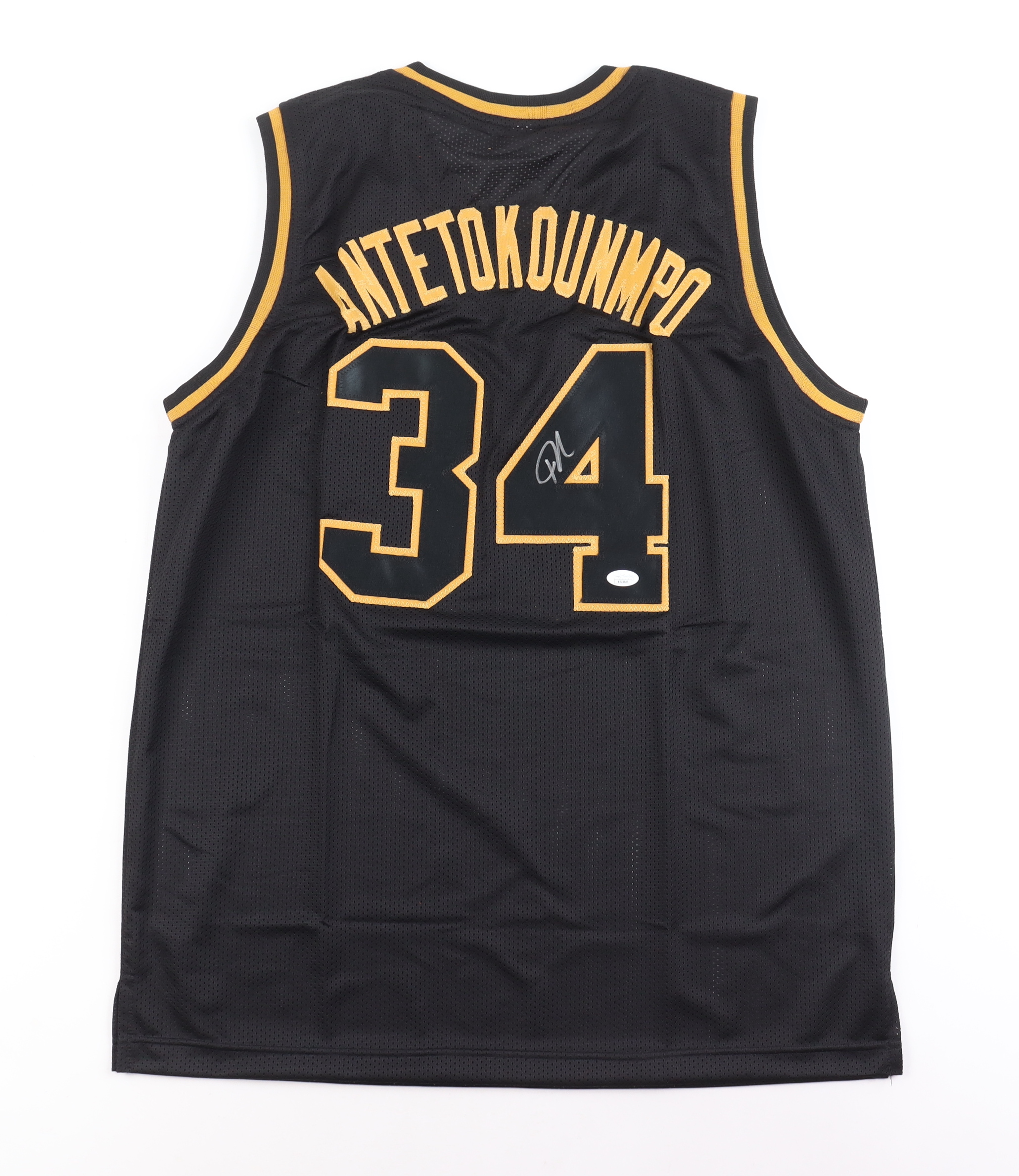 Giannis Antetokounmpo Signed Jersey (JSA) at PristineAuction.com Giannis Antetokounmpo Signed Jersey (JSA) at PristineAuction.com