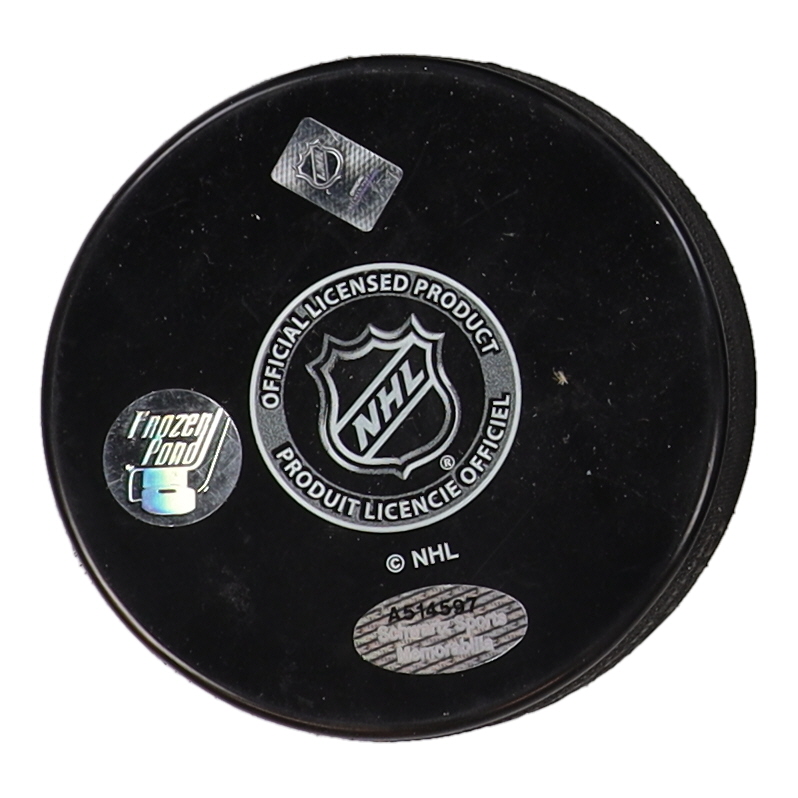 Bill Barber Signed Flyers Logo Hockey Puck Inscribed "HOF 90" (Schwartz & Frozen Pond) at PristineAuction.com Bill Barber Signed Flyers Logo Hockey Puck Inscribed "HOF 90" (Schwartz & Frozen Pond) at PristineAuction.com