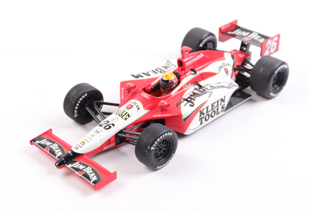 Dan Wheldon Signed LE Jim Beam 1:18 Die-Cast Indy Car (Beckett) at PristineAuction.com Dan Wheldon Signed LE Jim Beam 1:18 Die-Cast Indy Car (Beckett) at PristineAuction.com