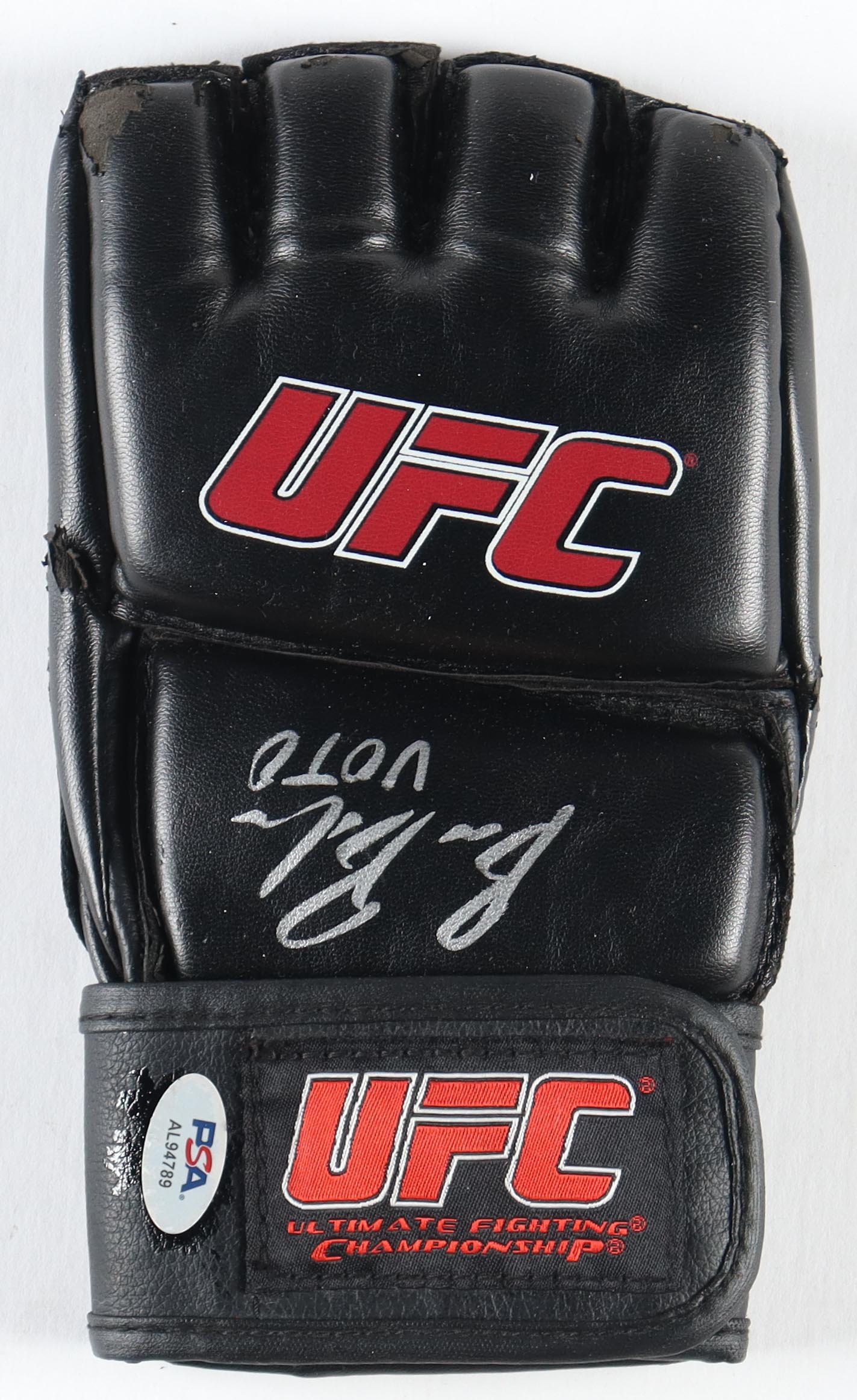 Bruce Buffer Signed UFC Glove (PSA) at PristineAuction.com Bruce Buffer Signed UFC Glove (PSA) at PristineAuction.com