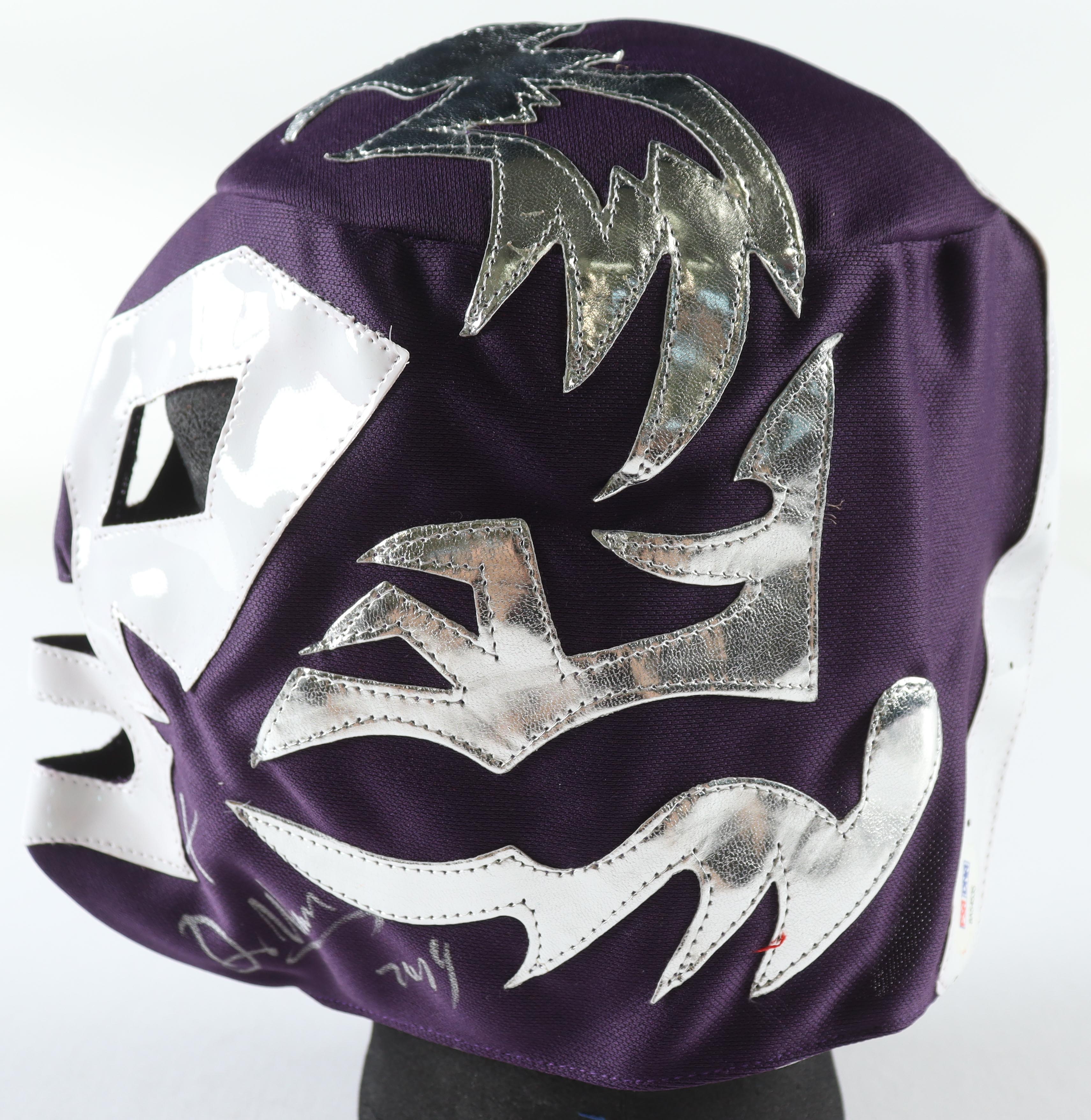 Dr. Wagner Jr. Signed Luchador Mask Inscribed "2019" (PSA) at PristineAuction.com Dr. Wagner Jr. Signed Luchador Mask Inscribed "2019" (PSA) at PristineAuction.com
