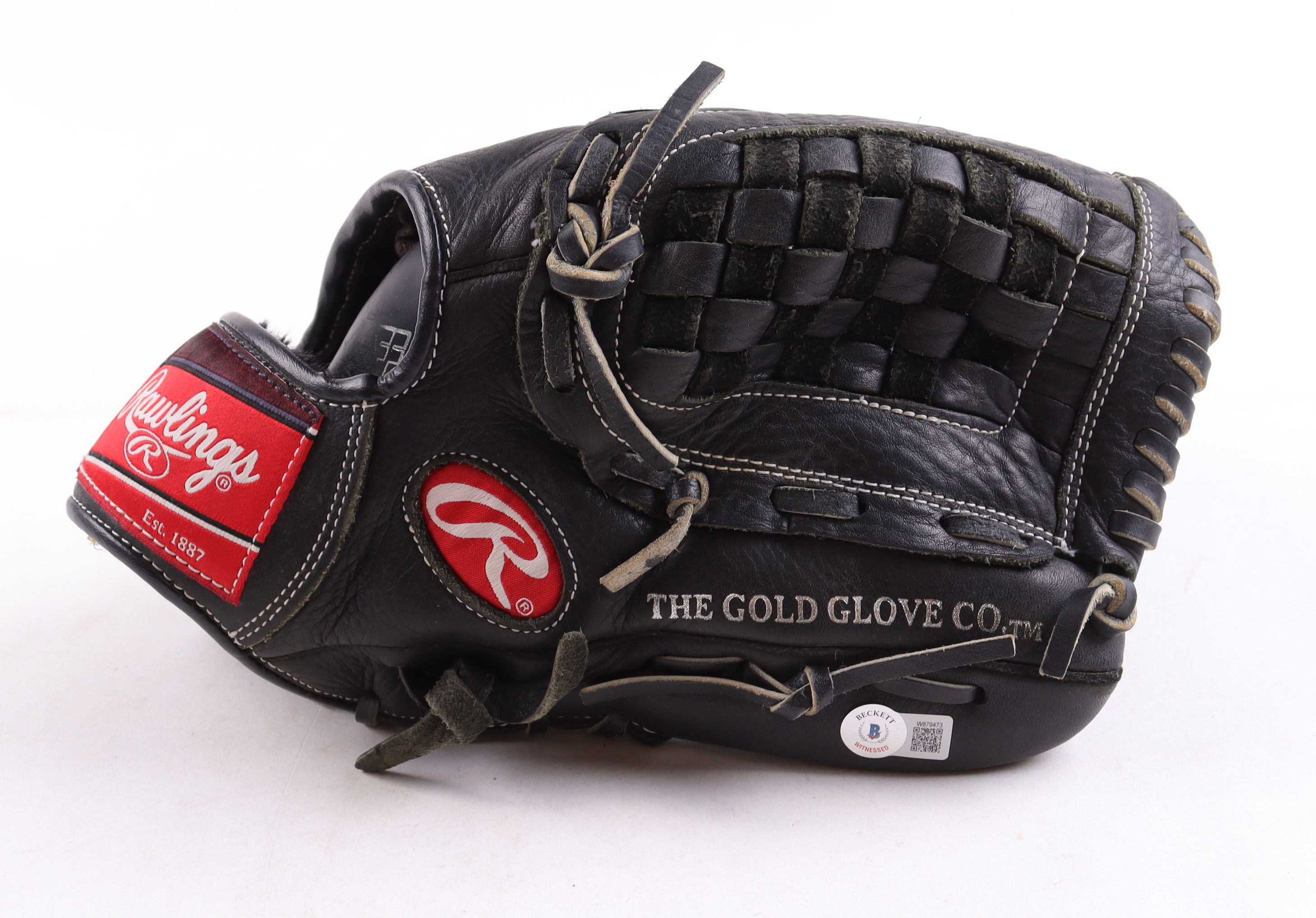 Juan Marichal Signed Rawlings Leather Baseball Glove Inscribed "HOF 83", "1963 No Hitter" & "1969 NLEKA Leader* (Beckett) at PristineAuction.com Juan Marichal Signed Rawlings Leather Baseball Glove Inscribed "HOF 83", "1963 No Hitter" & "1969 NLEKA Leader* (Beckett) at PristineAuction.com