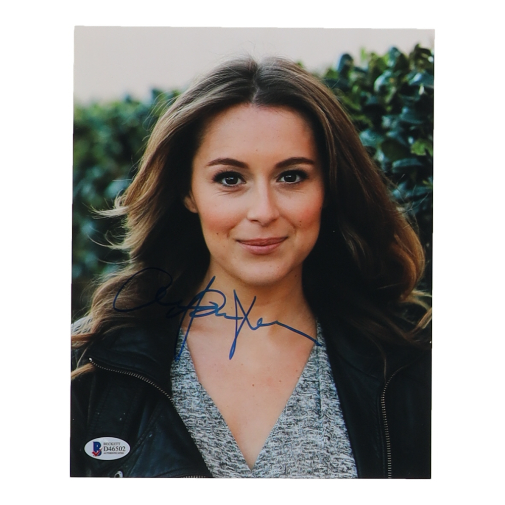 Alexa PenaVega Signed 8x10 Photo (Beckett) Pristine Auction
