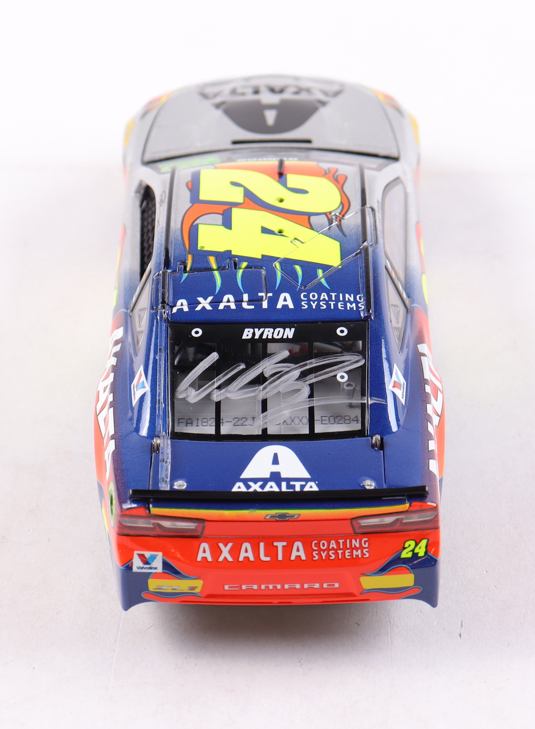 Jeff Gordon & William Byron Signed LE #24 Axalta #24EVER 2018 Camaro 1:24 Elite Diescast (Gordon) at PristineAuction.com Jeff Gordon & William Byron Signed LE #24 Axalta #24EVER 2018 Camaro 1:24 Elite Diescast (Gordon) at PristineAuction.com