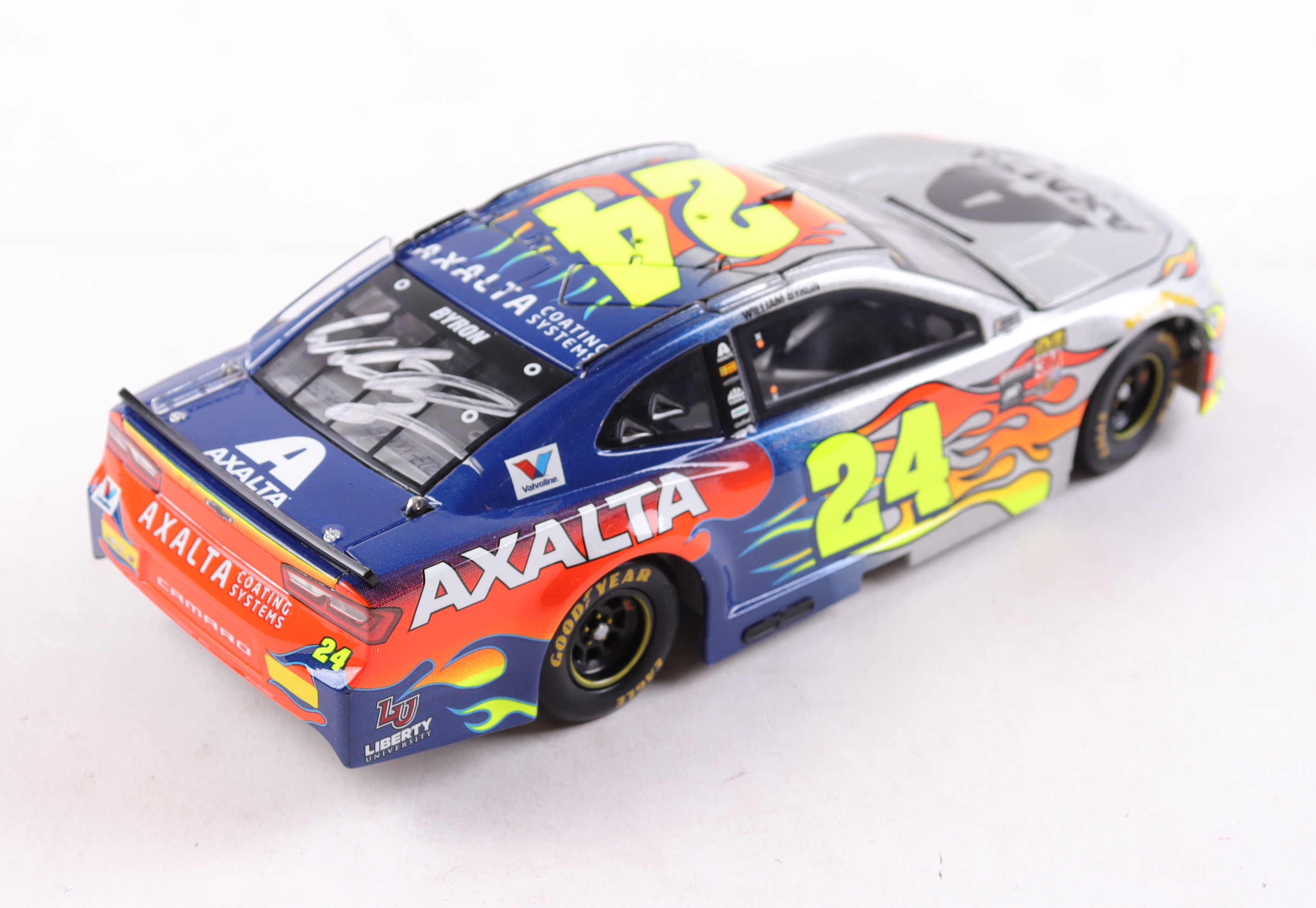 Jeff Gordon & William Byron Signed LE #24 Axalta #24EVER 2018 Camaro 1:24 Elite Diescast (Gordon) at PristineAuction.com Jeff Gordon & William Byron Signed LE #24 Axalta #24EVER 2018 Camaro 1:24 Elite Diescast (Gordon) at PristineAuction.com